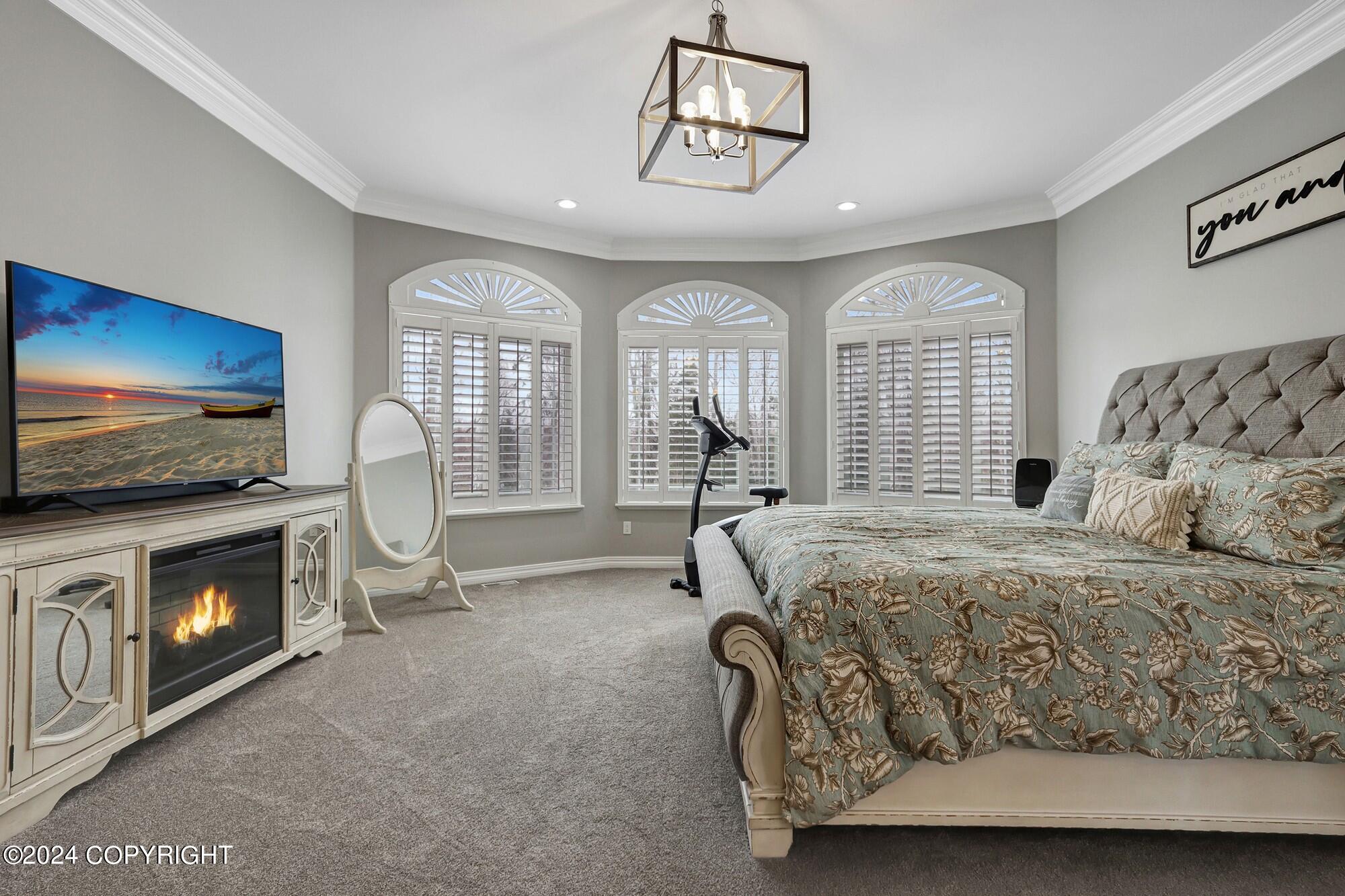 8534 W Hollywood Road