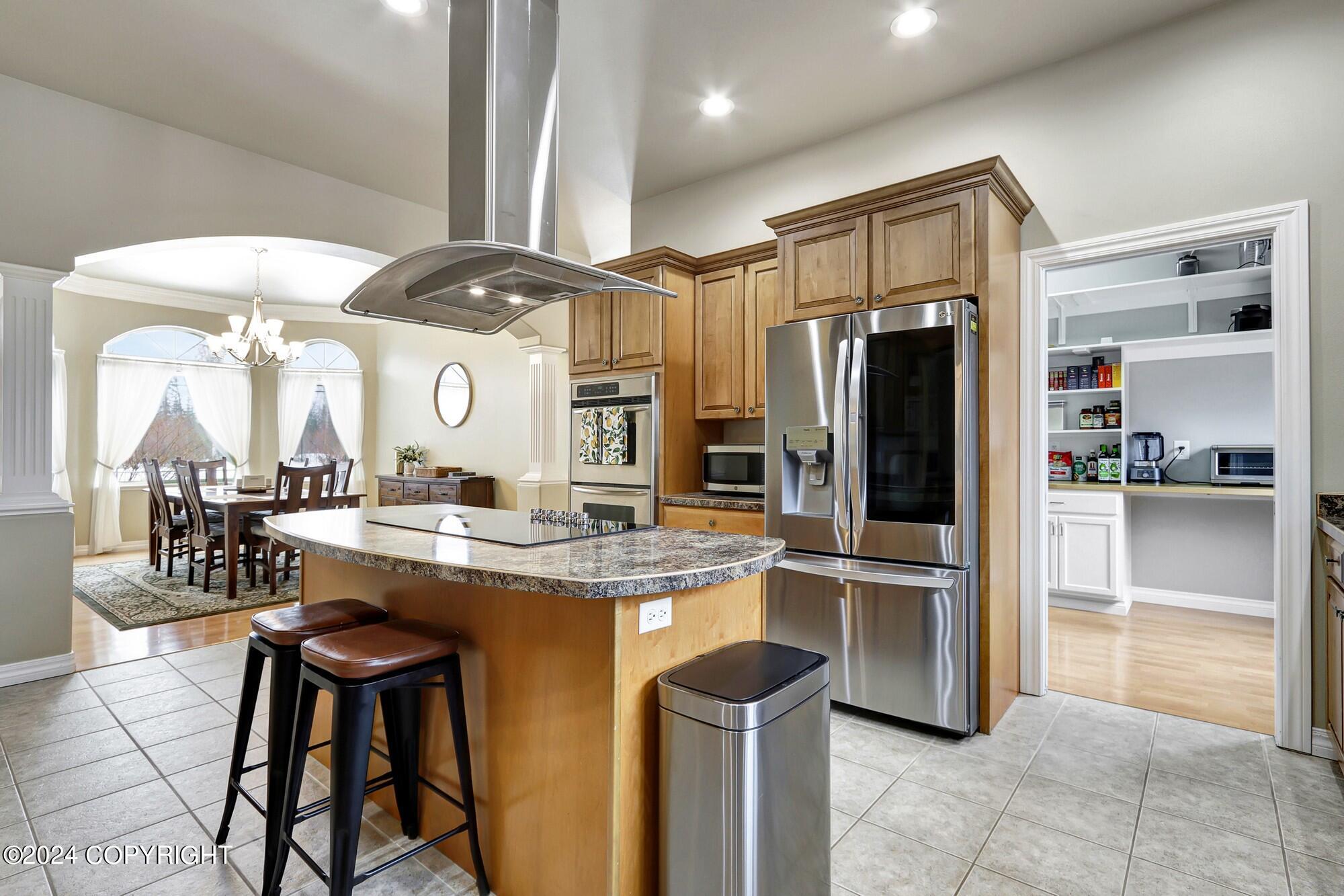 8534 W Hollywood Road