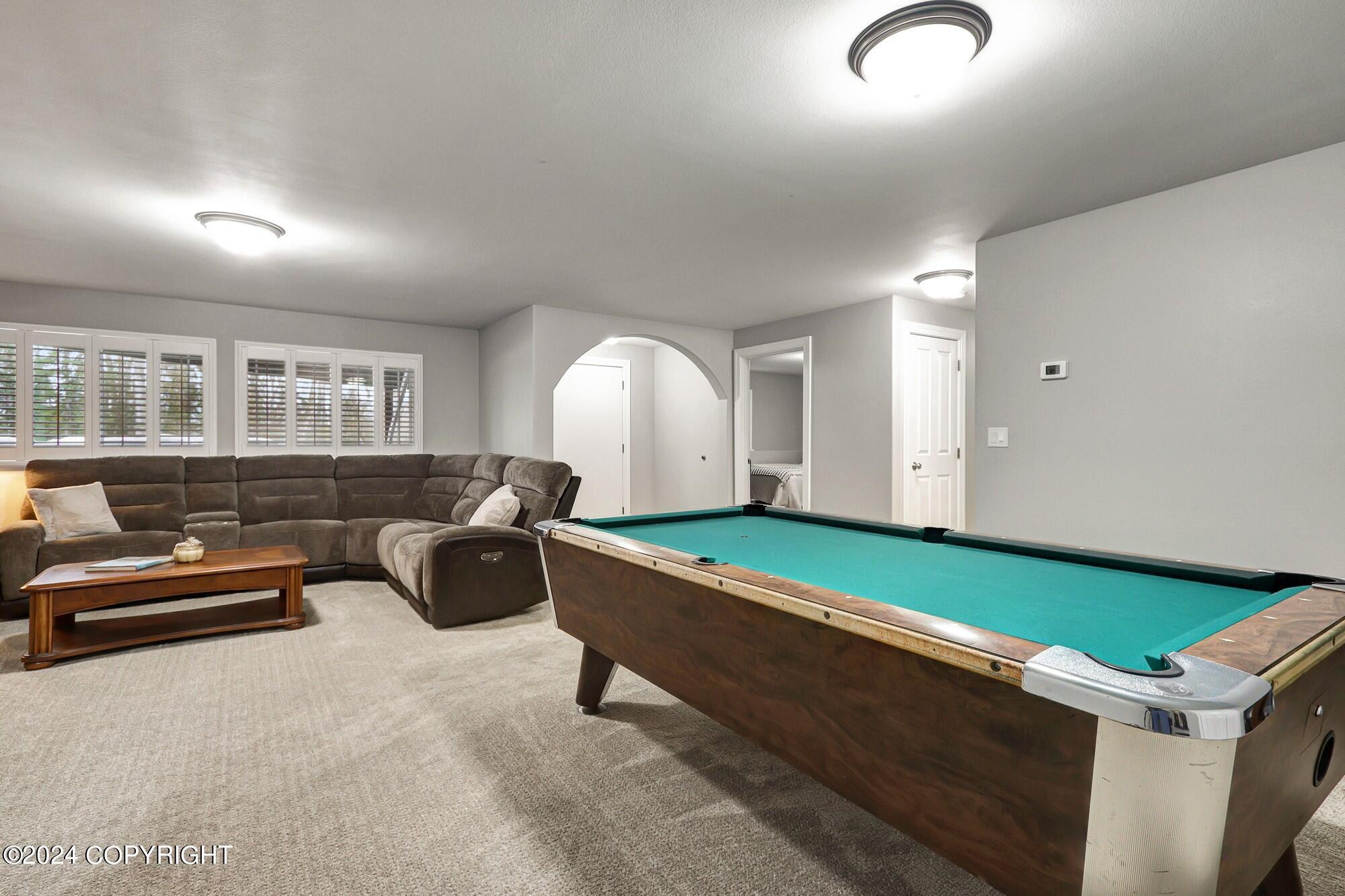 8534 W Hollywood Road