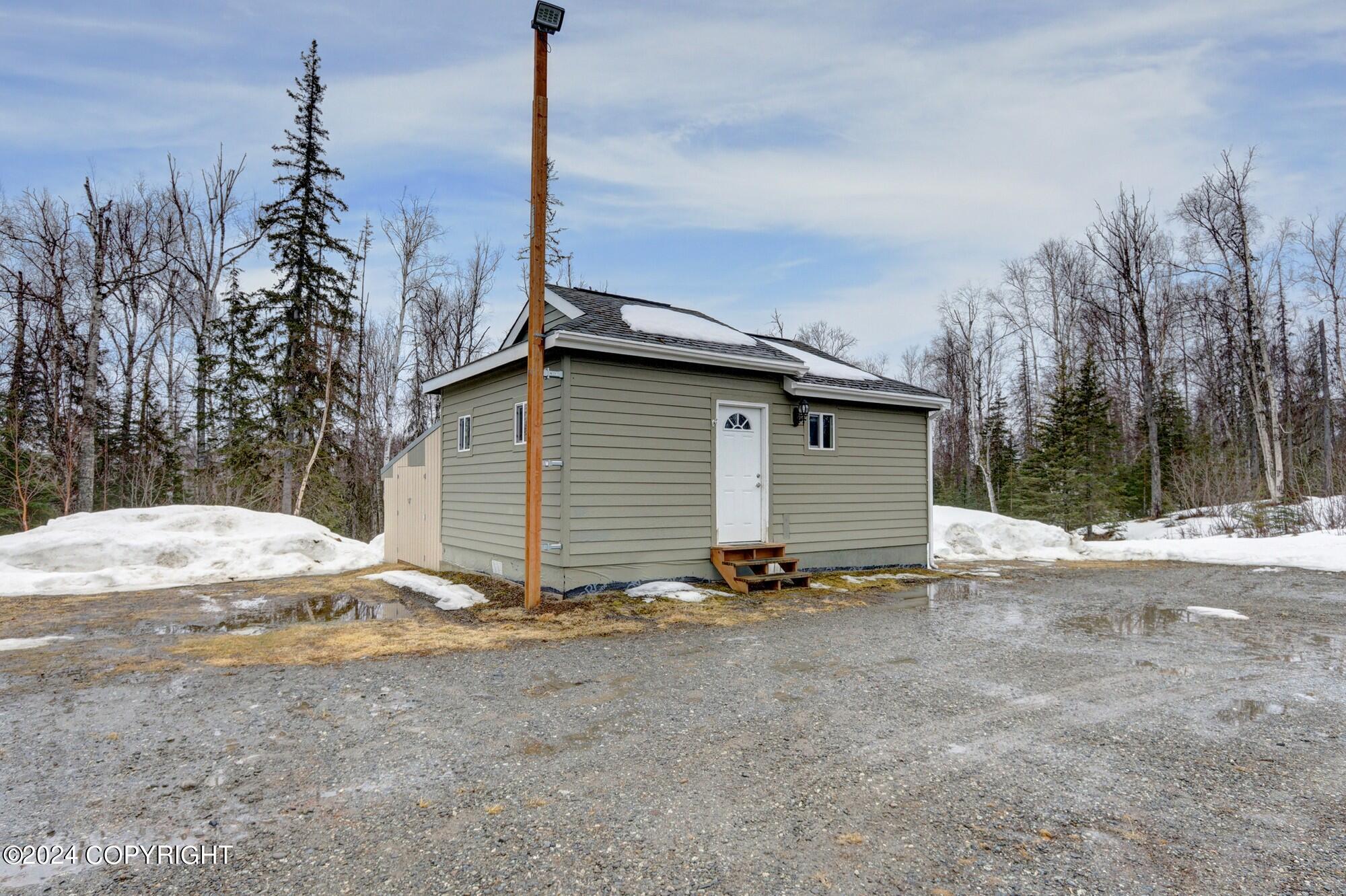 8534 W Hollywood Road