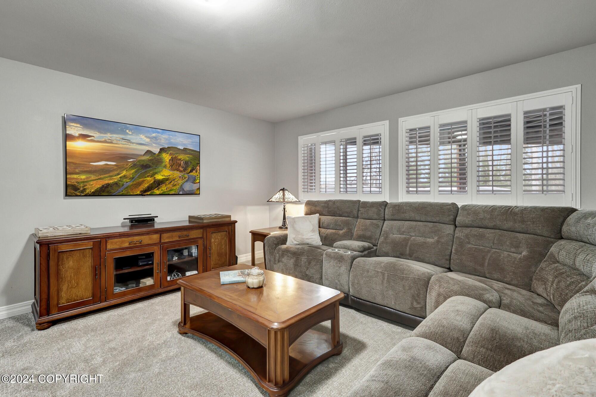 8534 W Hollywood Road