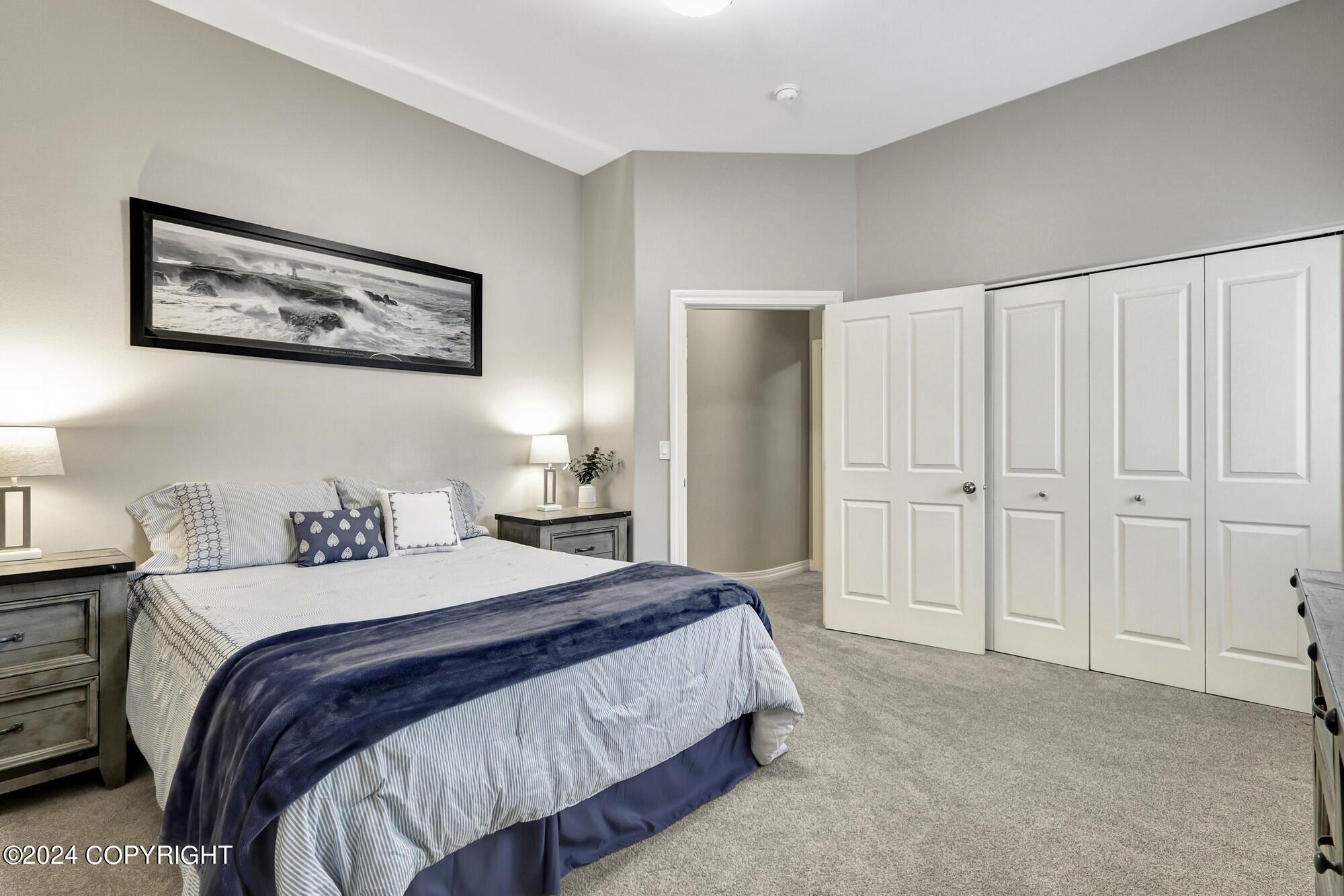 8534 W Hollywood Road