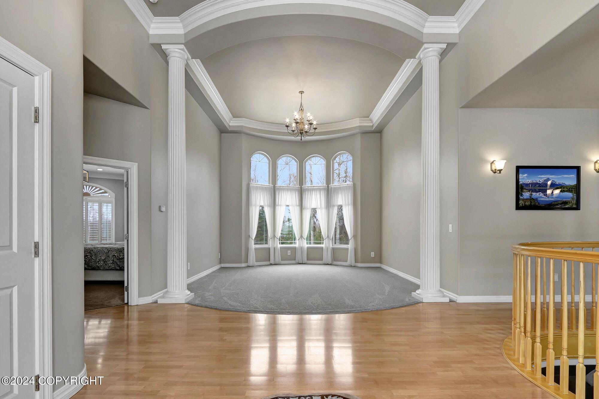 8534 W Hollywood Road