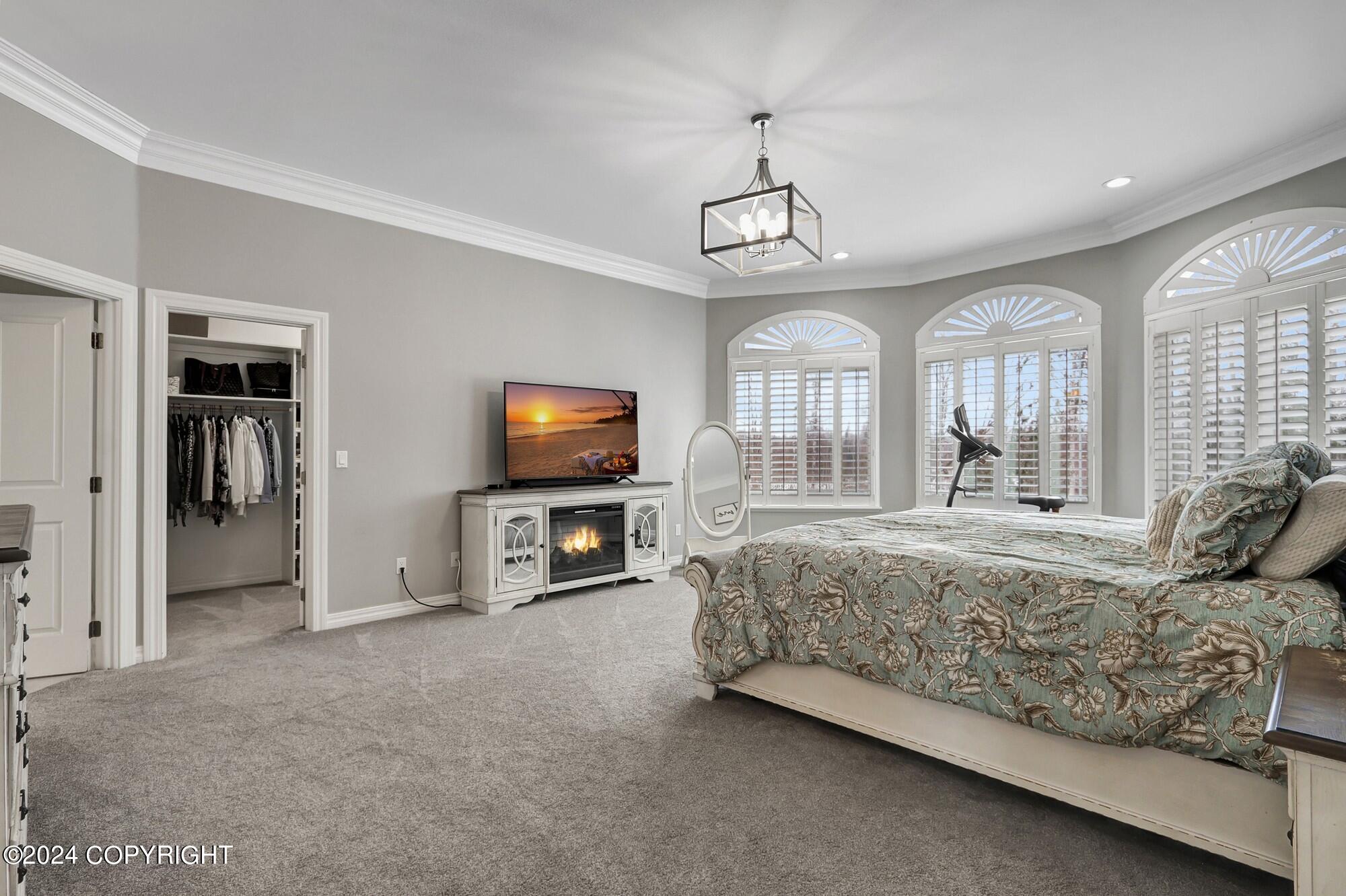 8534 W Hollywood Road