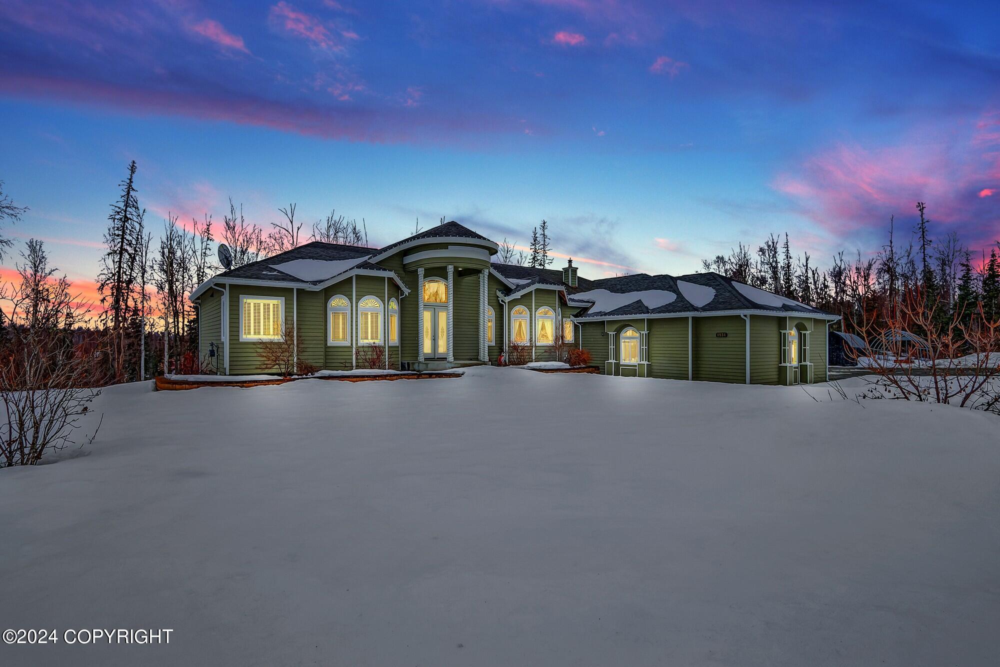 8534 W Hollywood Road