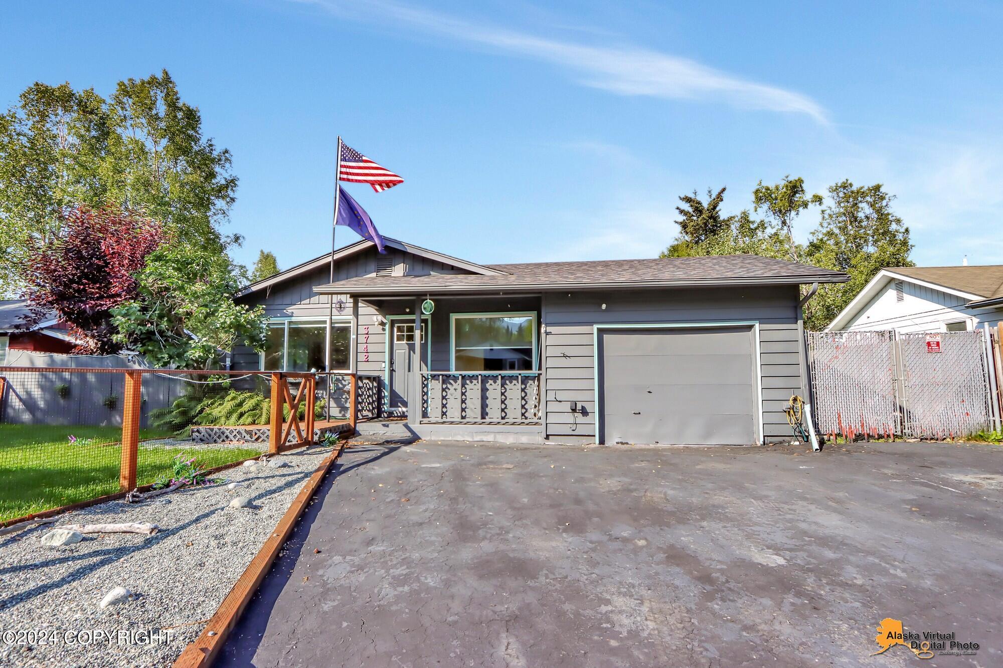 3742 Robin Street