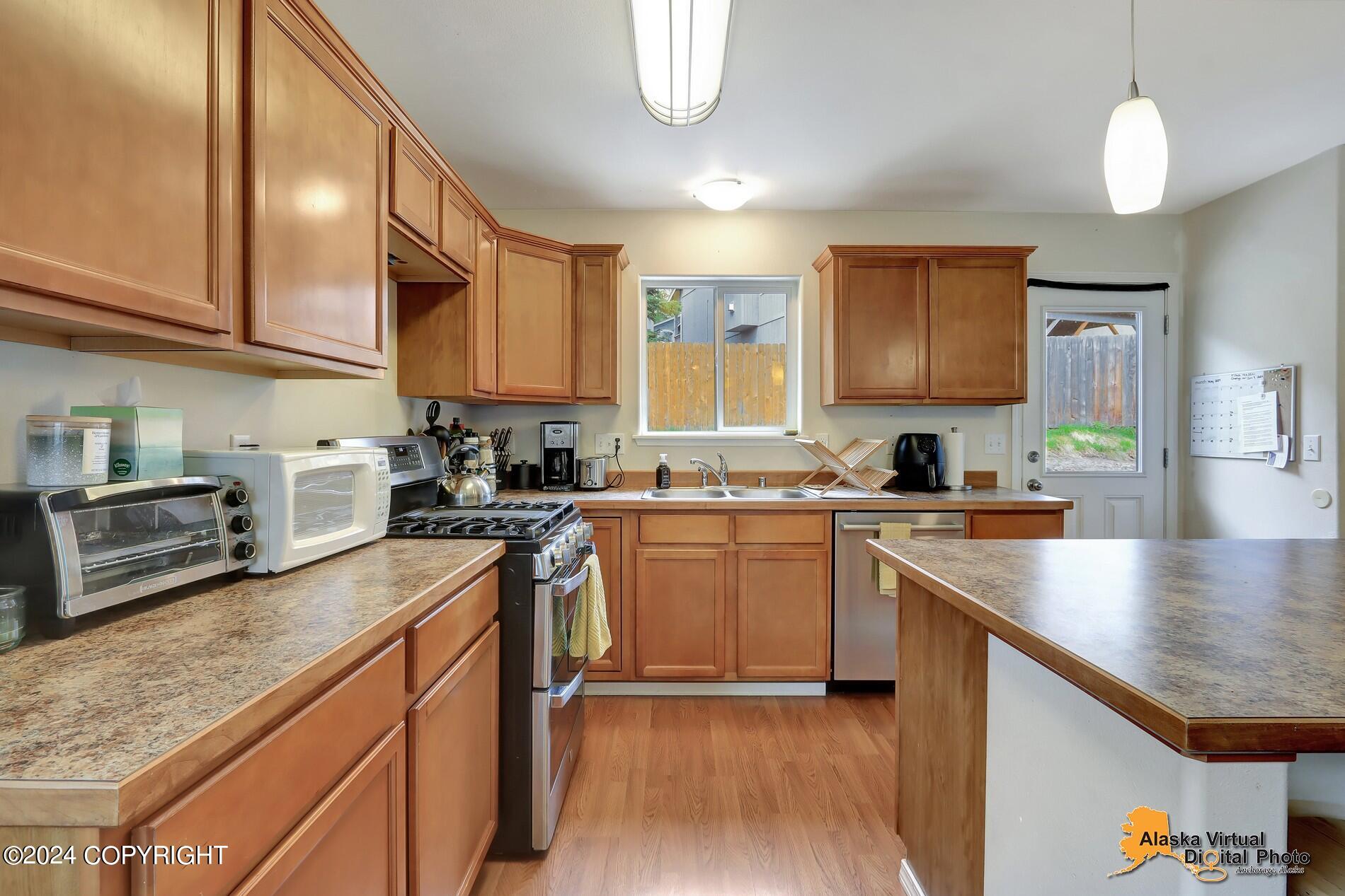 20567 Pine Crest Lane