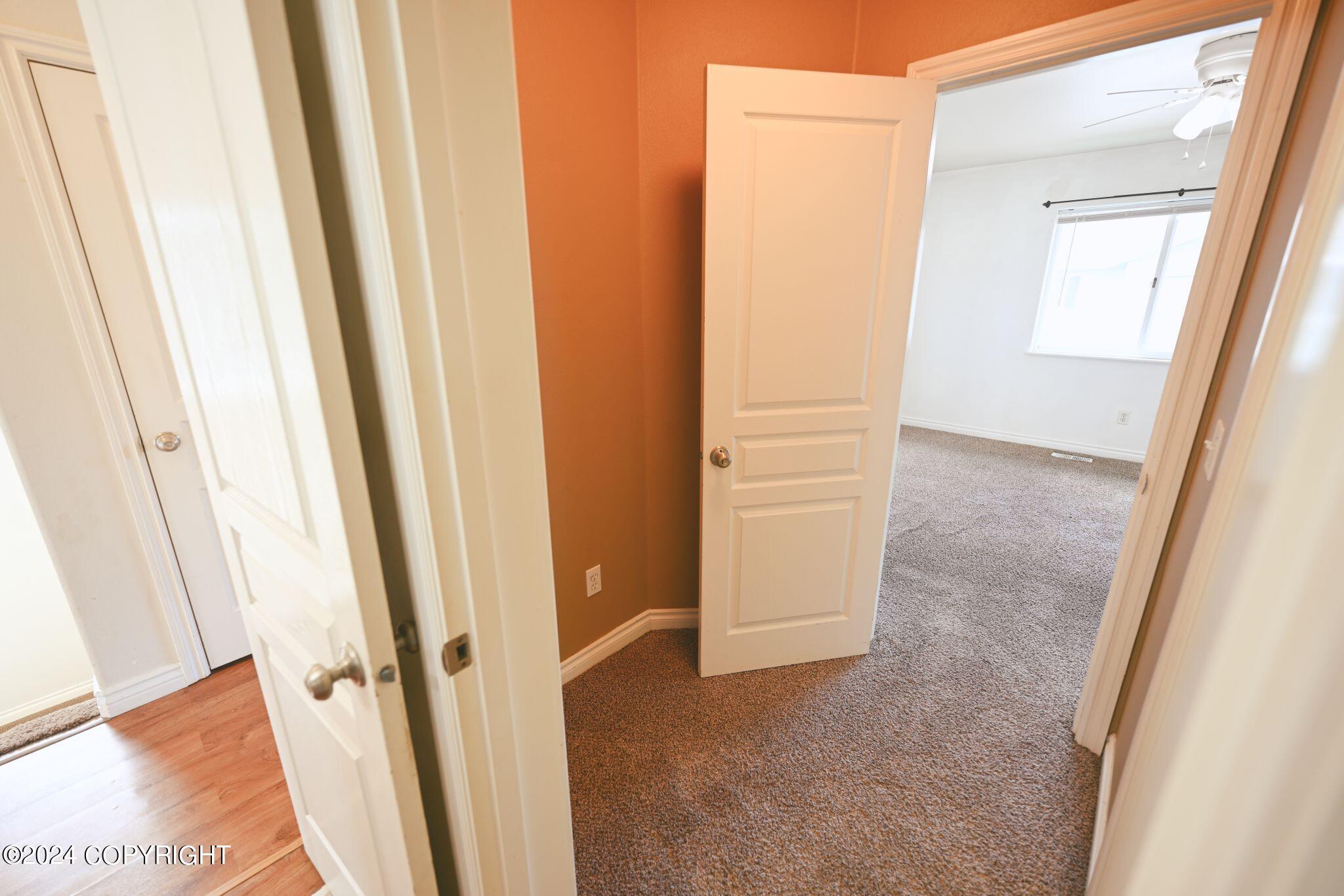 2466 Cloverwood Loop