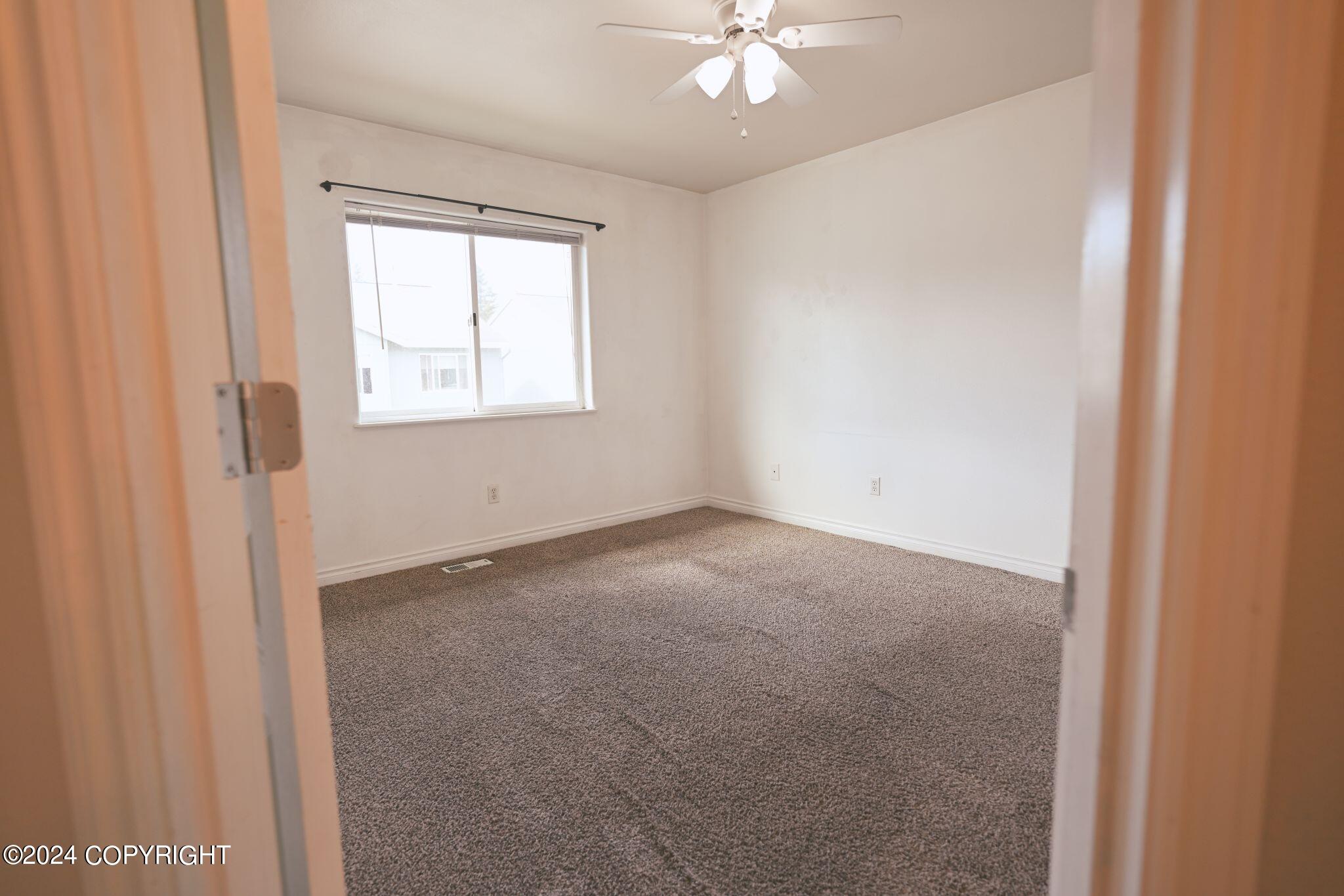 2466 Cloverwood Loop