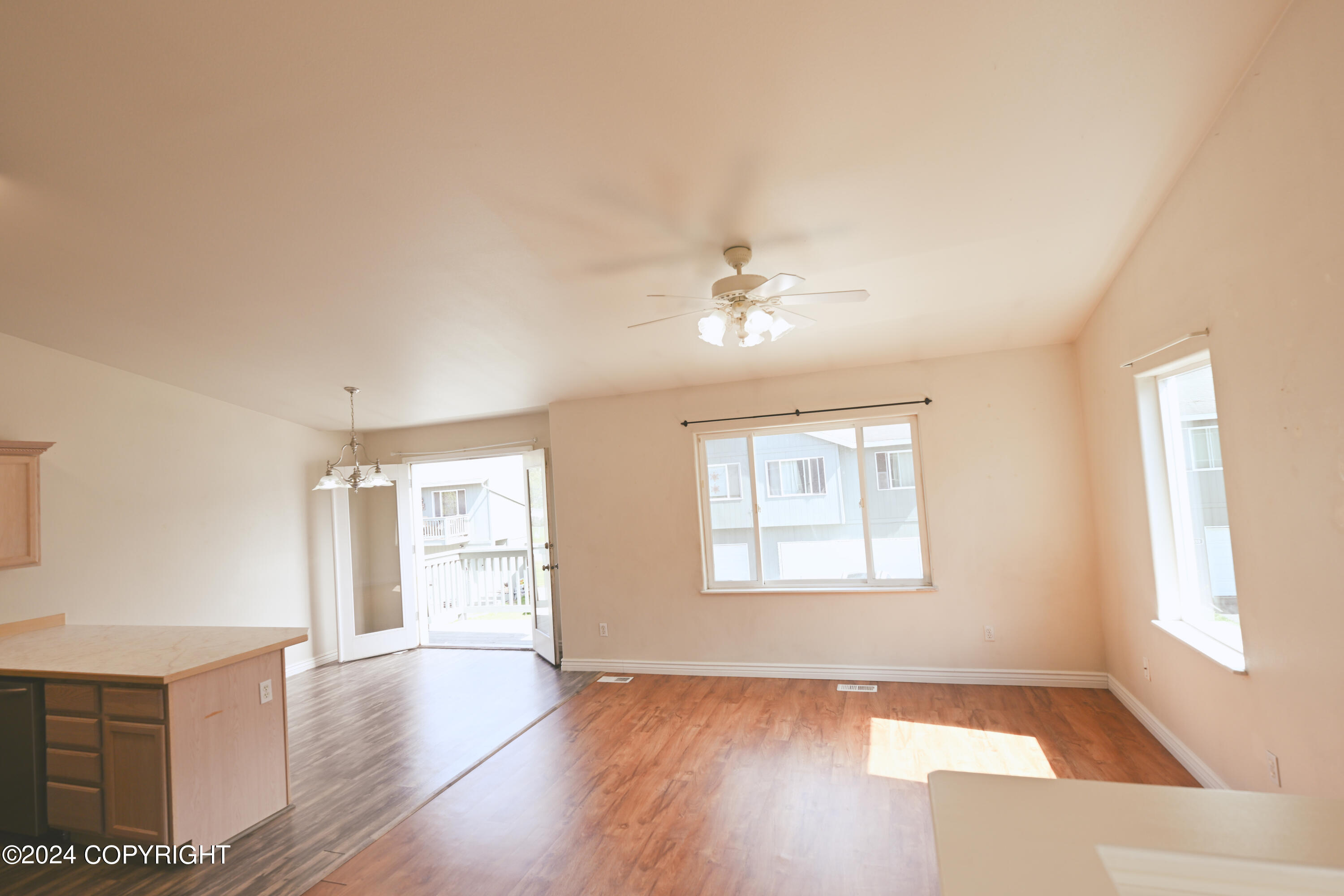 2466 Cloverwood Loop