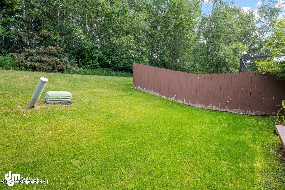 907 W 80th Avenue