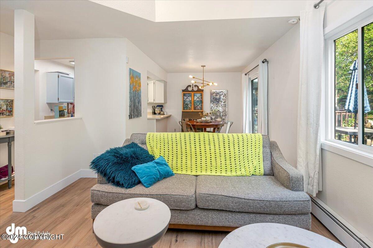 907 W 80th Avenue