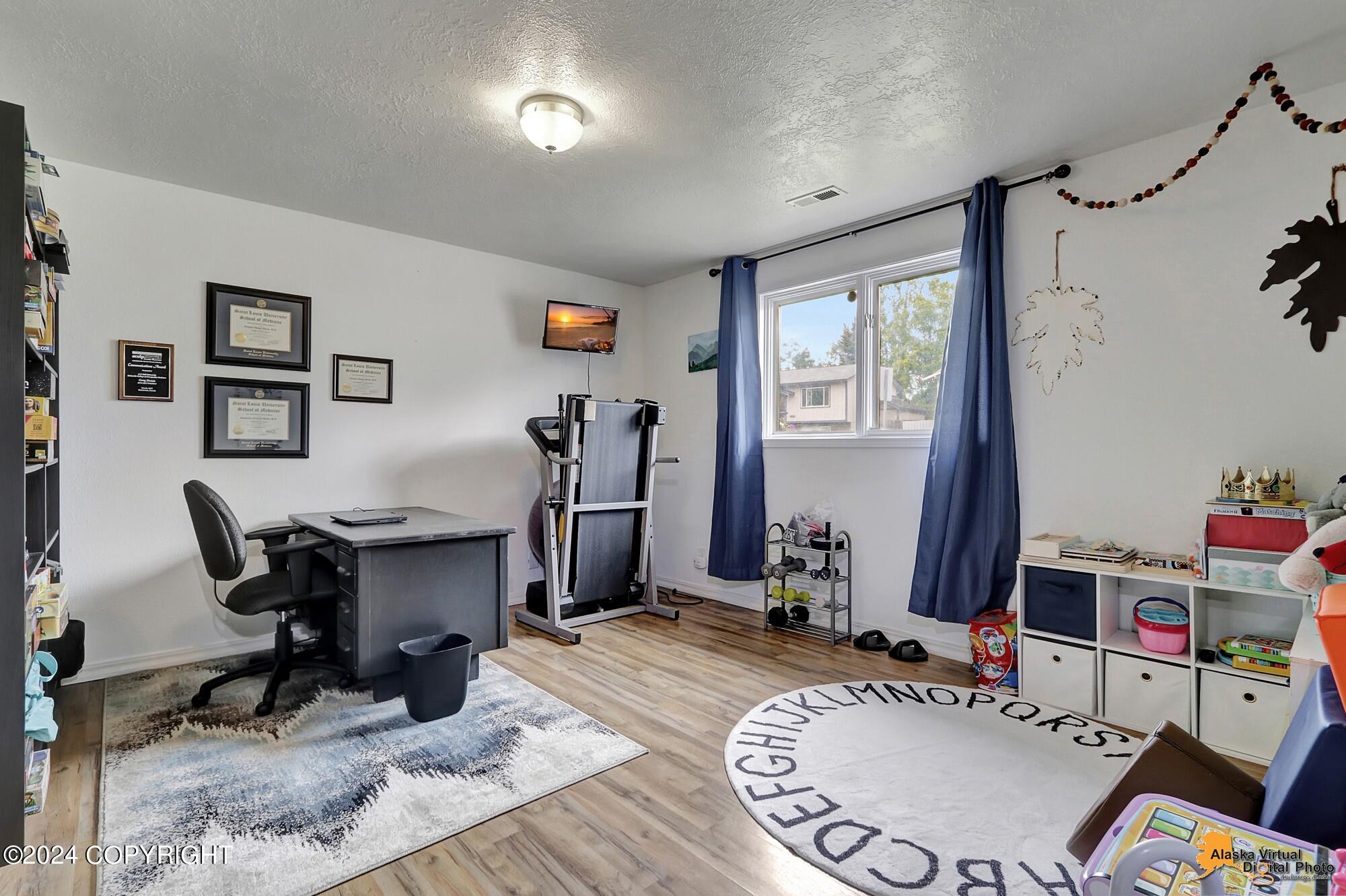 12239 Breckenridge Drive