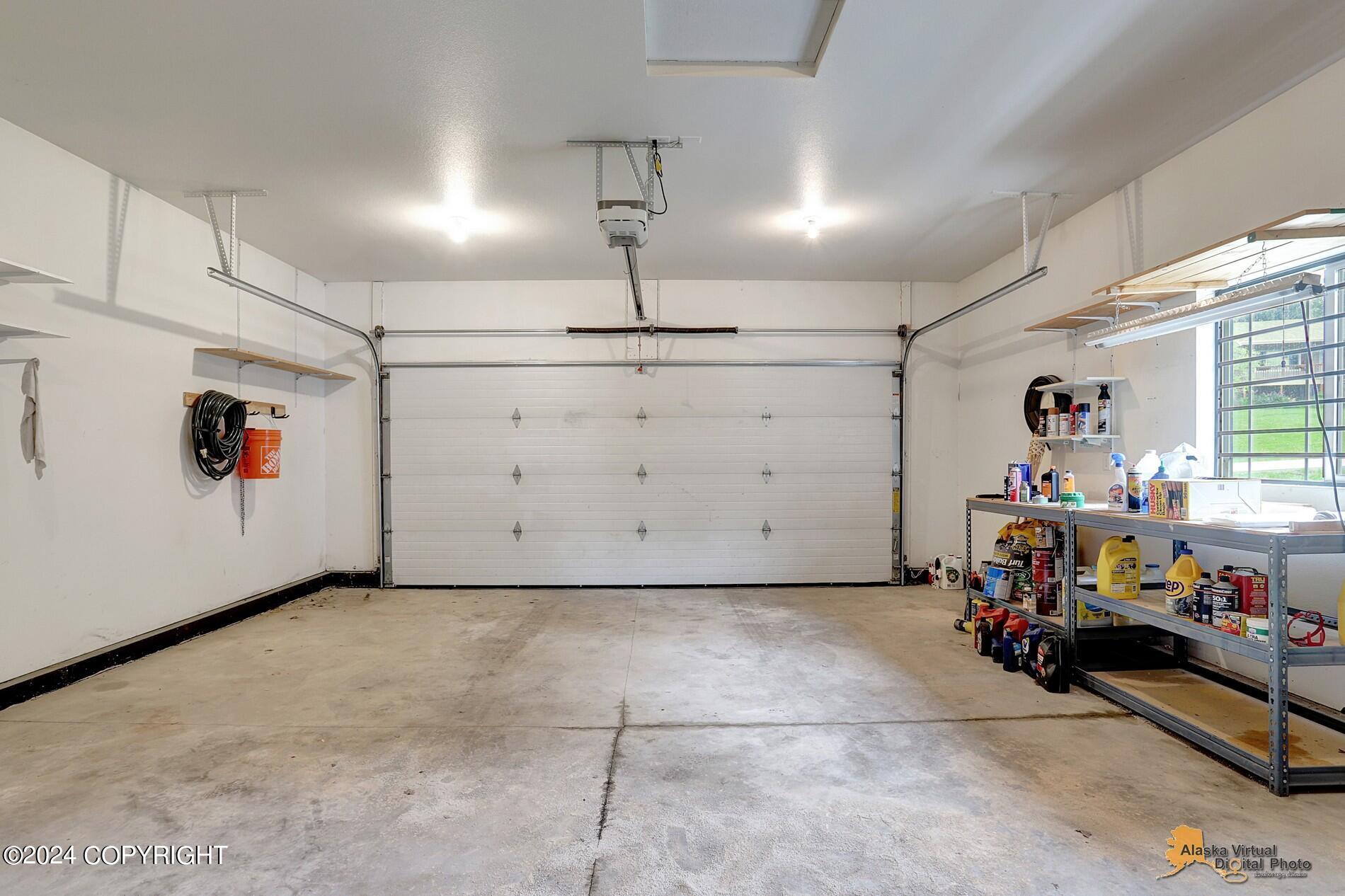 415 N Pine Ridge Loop