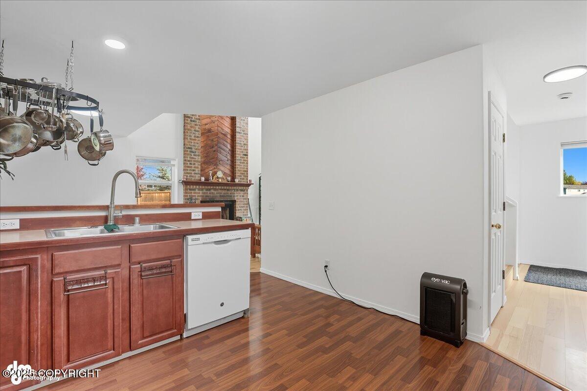 2131 Sundew Circle
