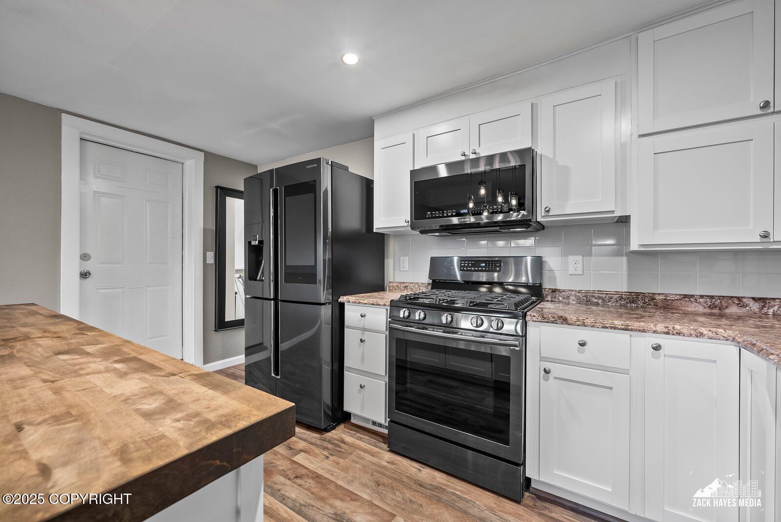 1410 Richardson Drive