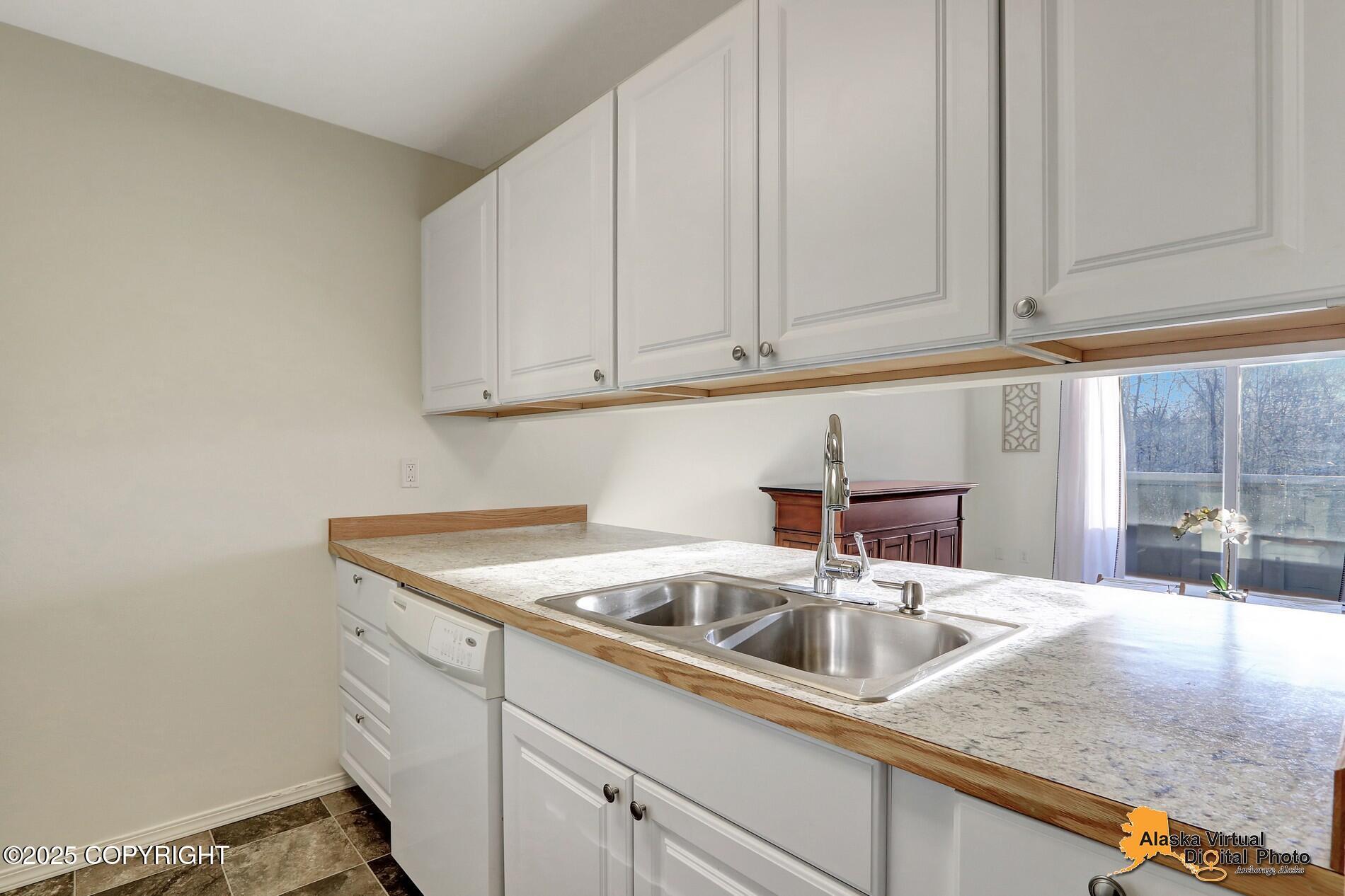 4333 San Ernesto Avenue # 207 Unit: #207