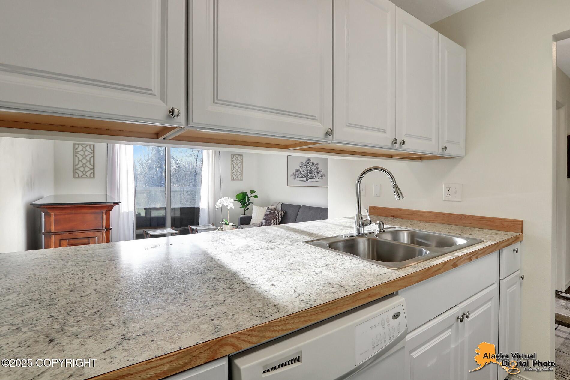 4333 San Ernesto Avenue # 207 Unit: #207