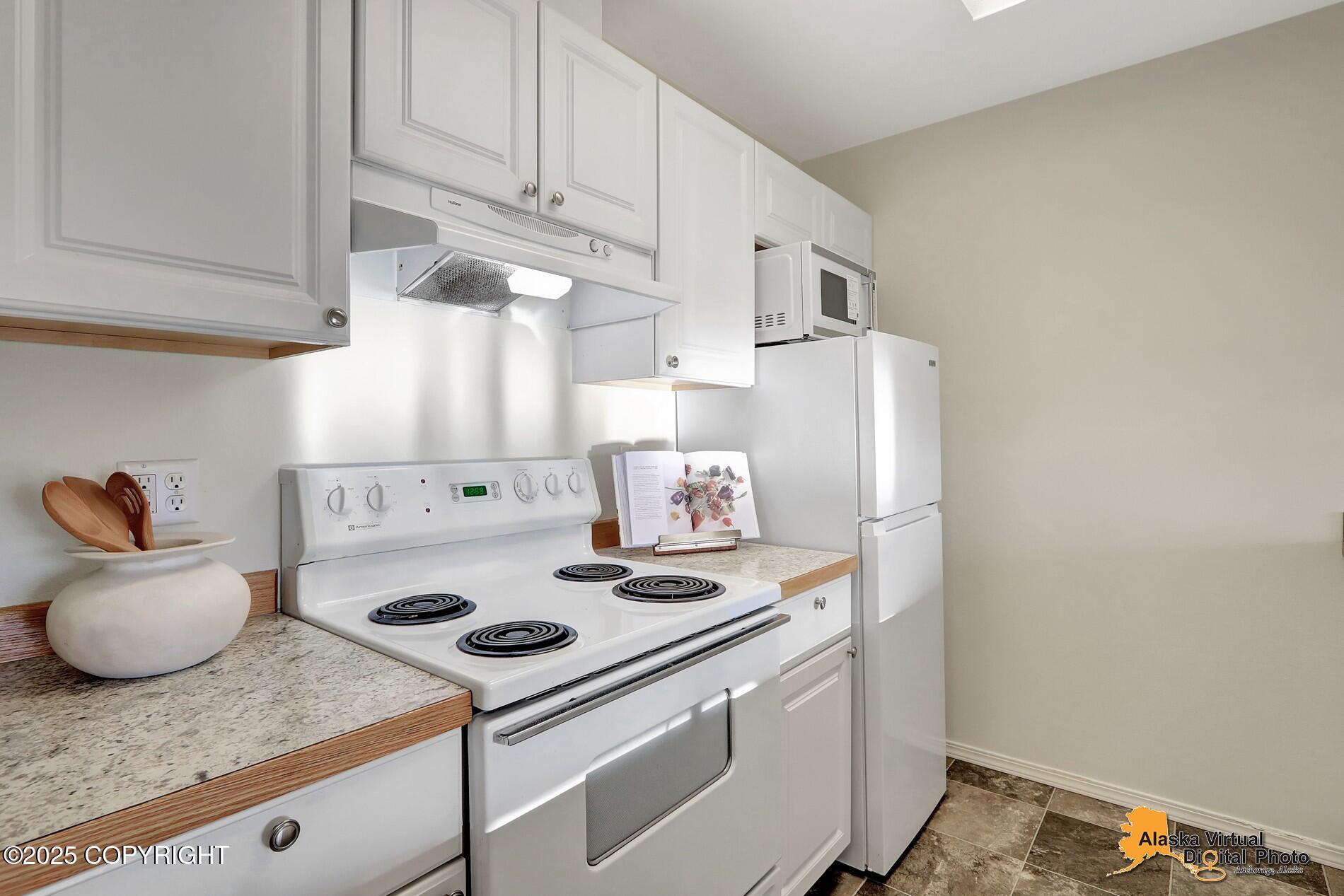 4333 San Ernesto Avenue # 207 Unit: #207