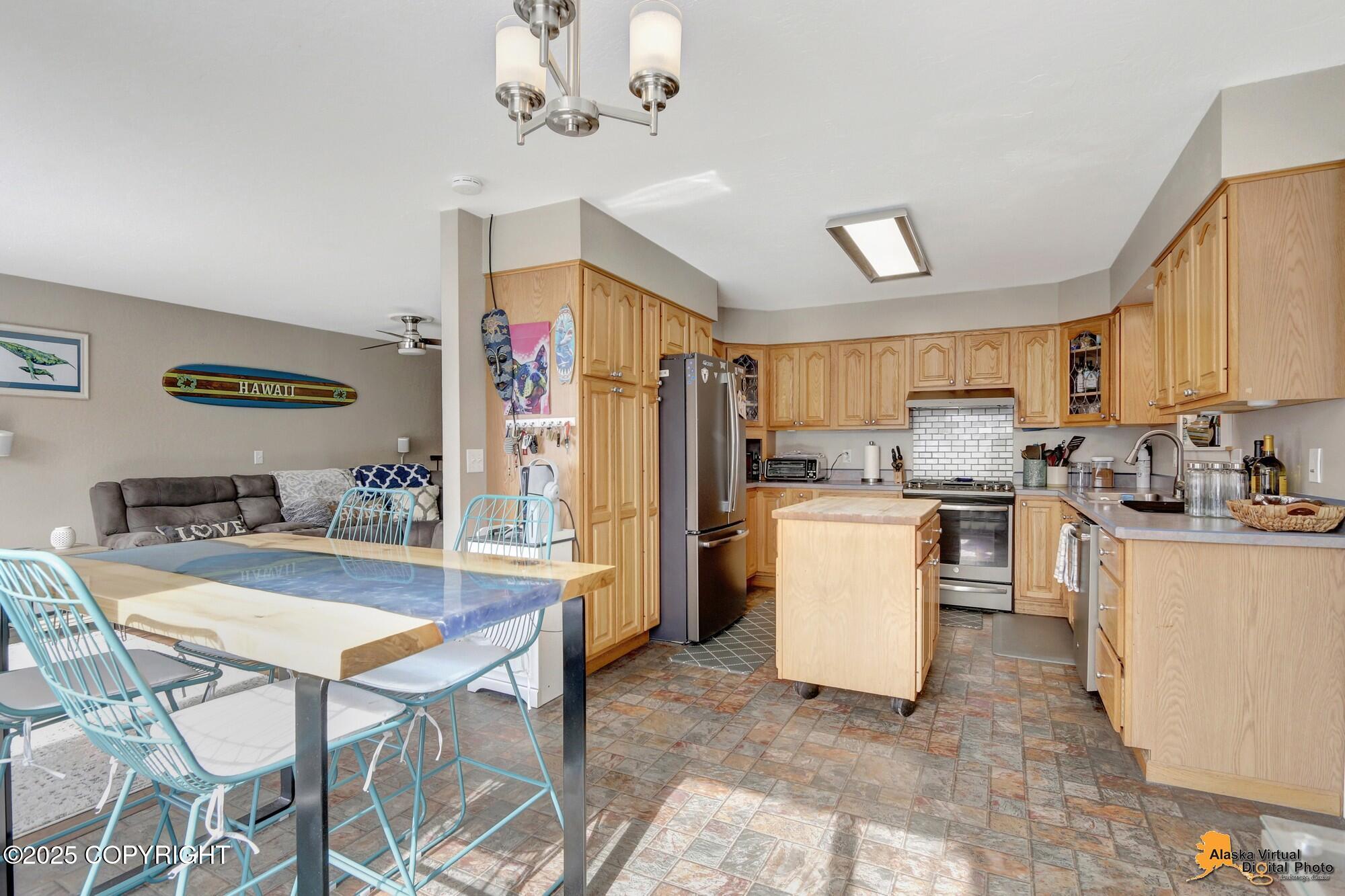 901 W 86th Avenue