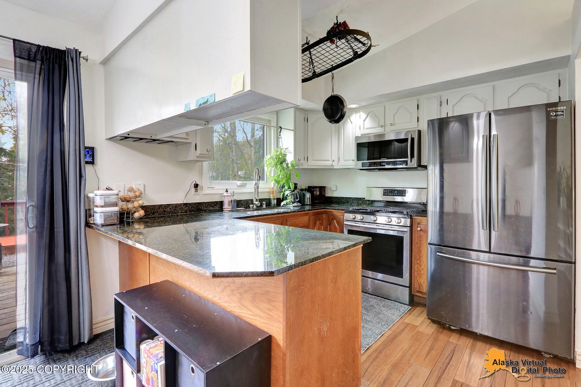 9930 Annette Circle