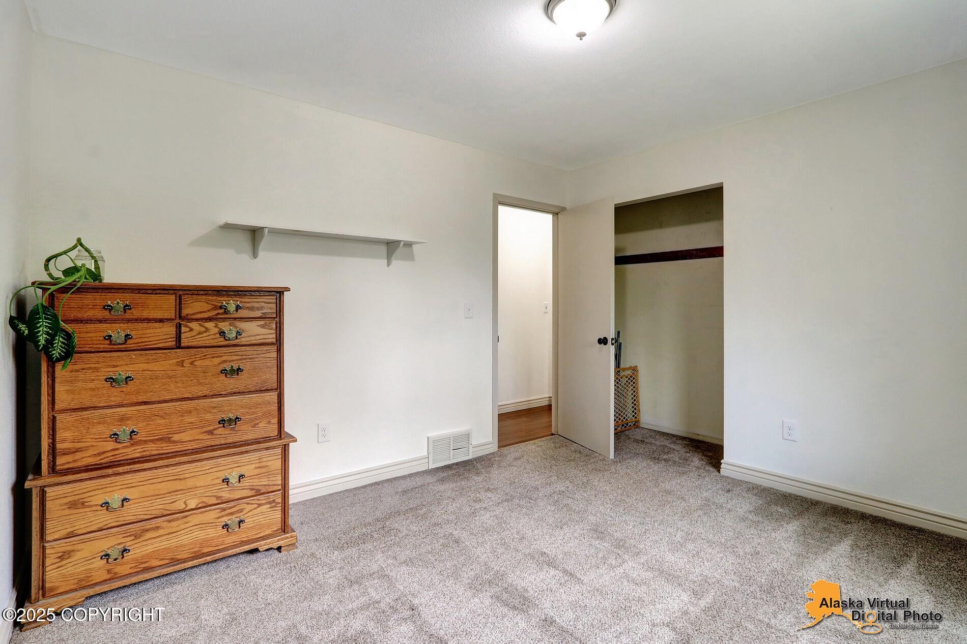 9930 Annette Circle