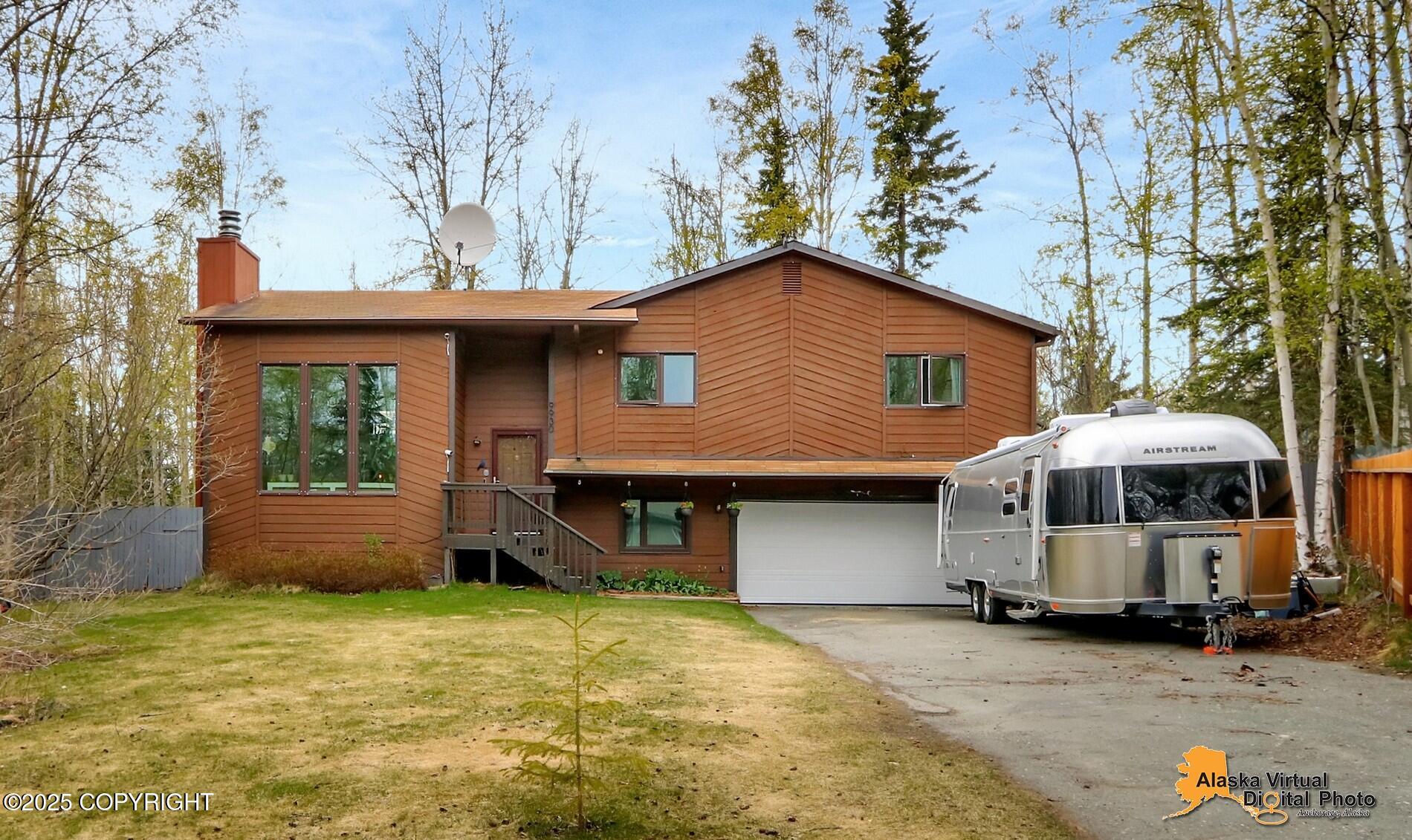 9930 Annette Circle