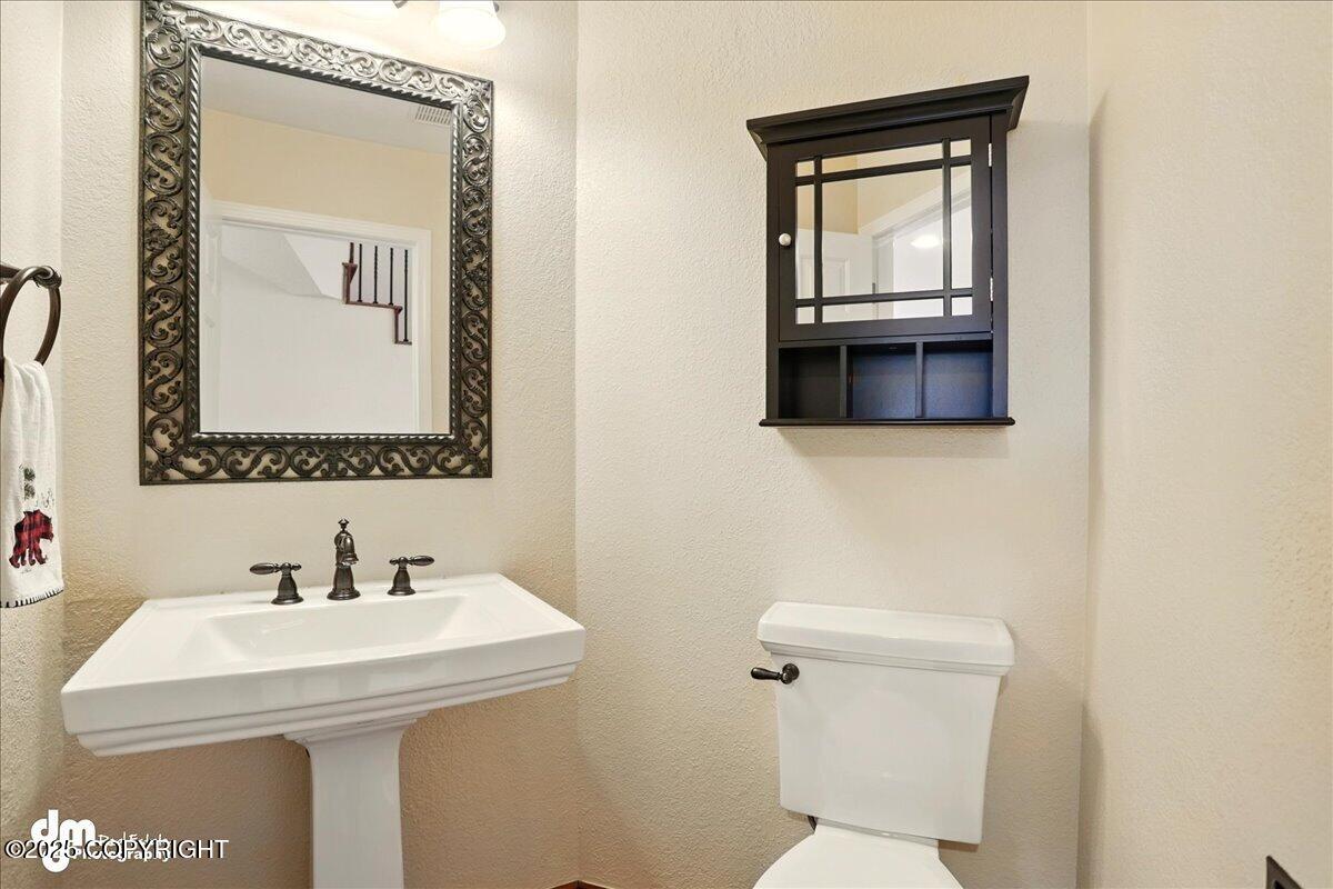 10410 Constitution Street