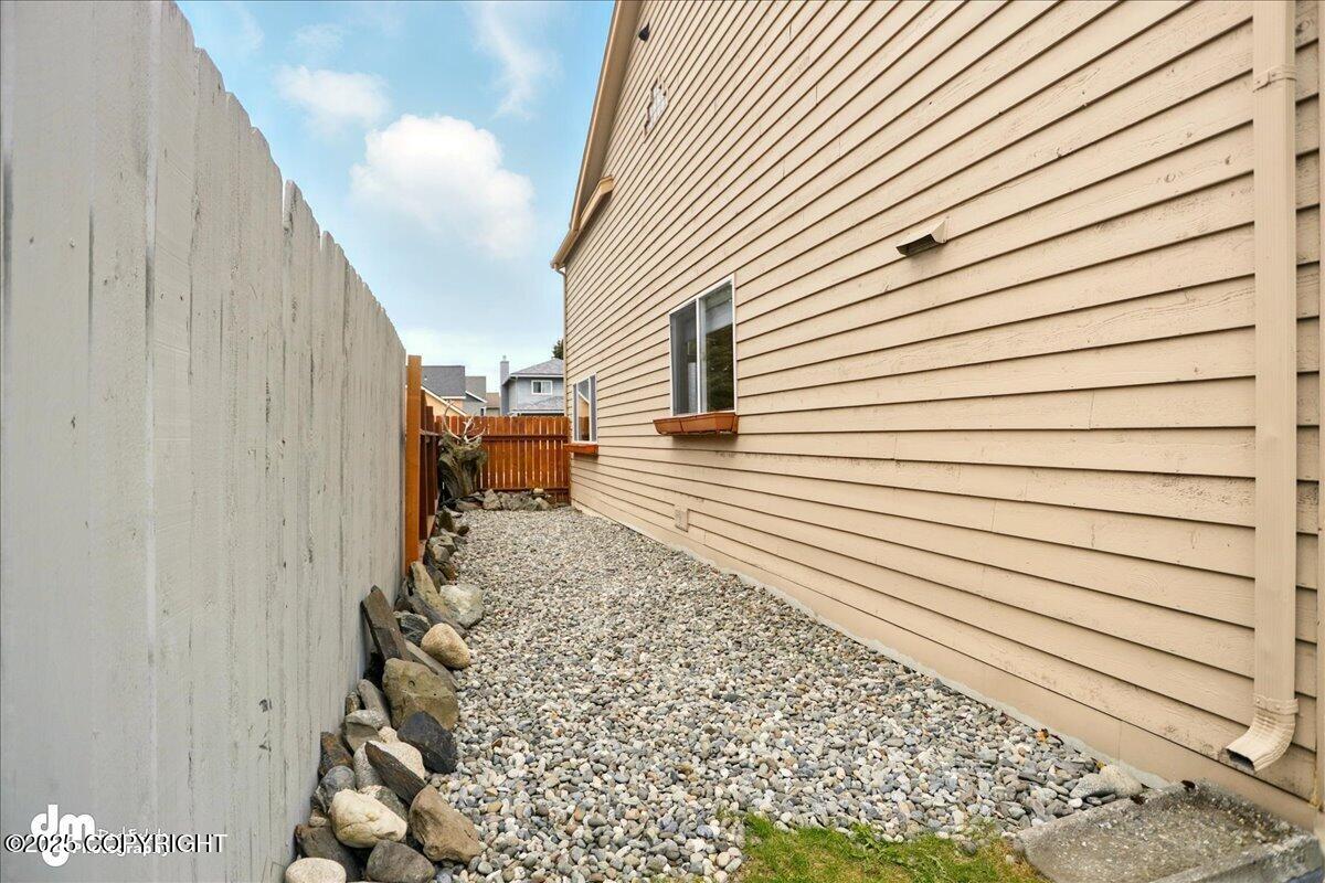 10410 Constitution Street