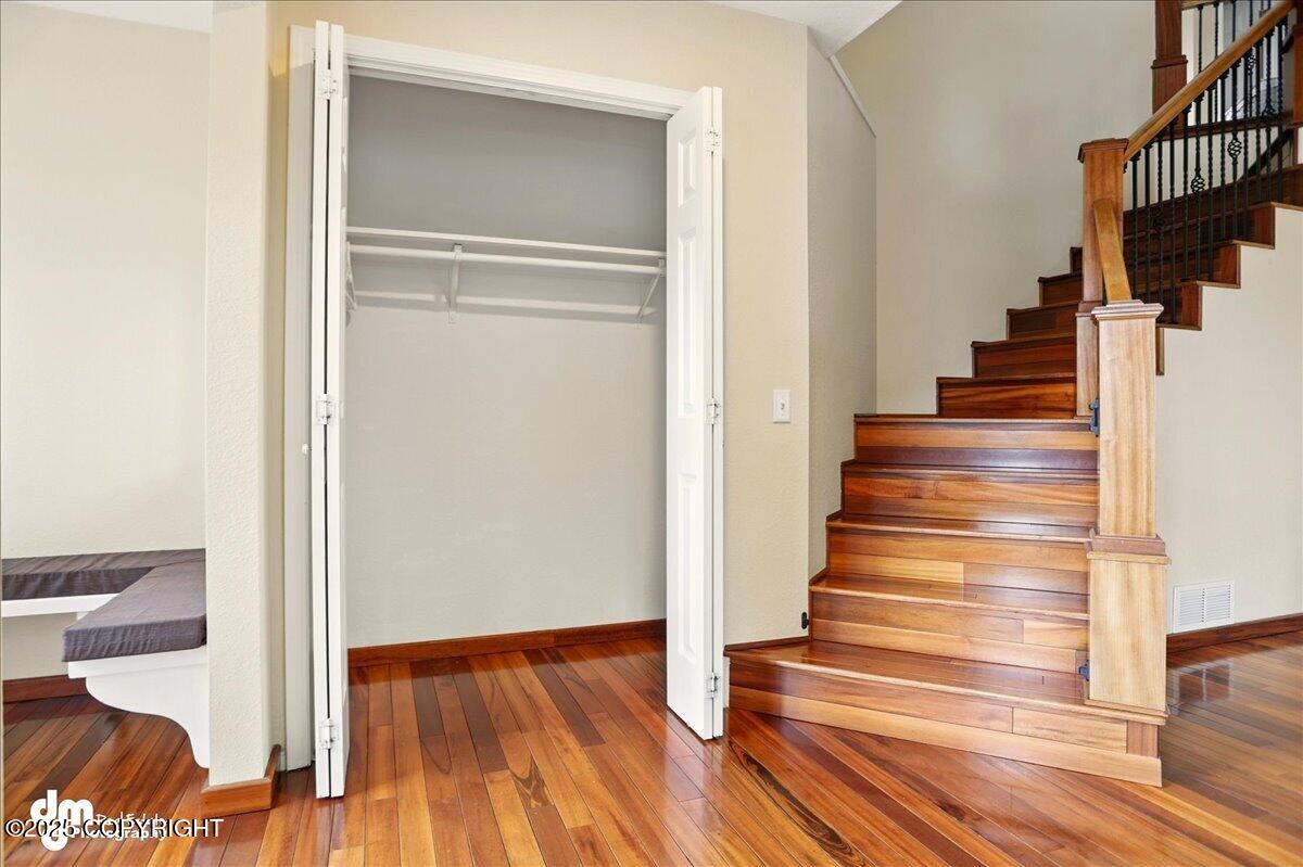 10410 Constitution Street