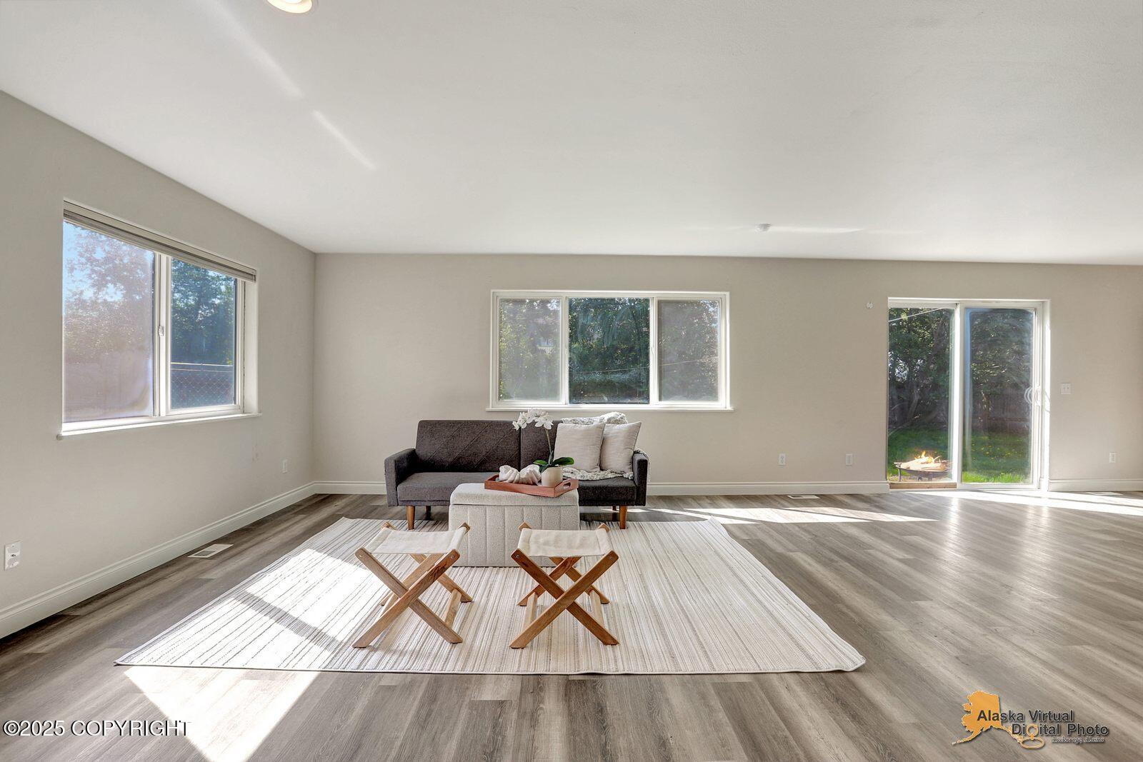 1230 W Granville Street