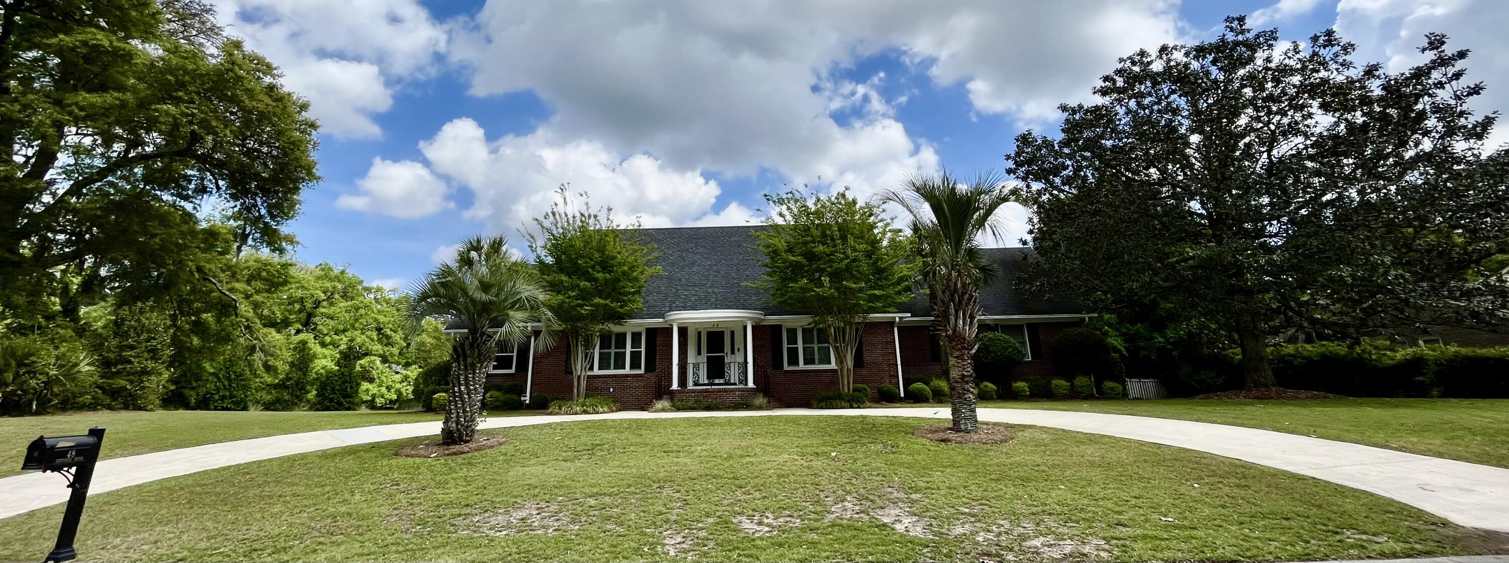 48 Wespanee Drive