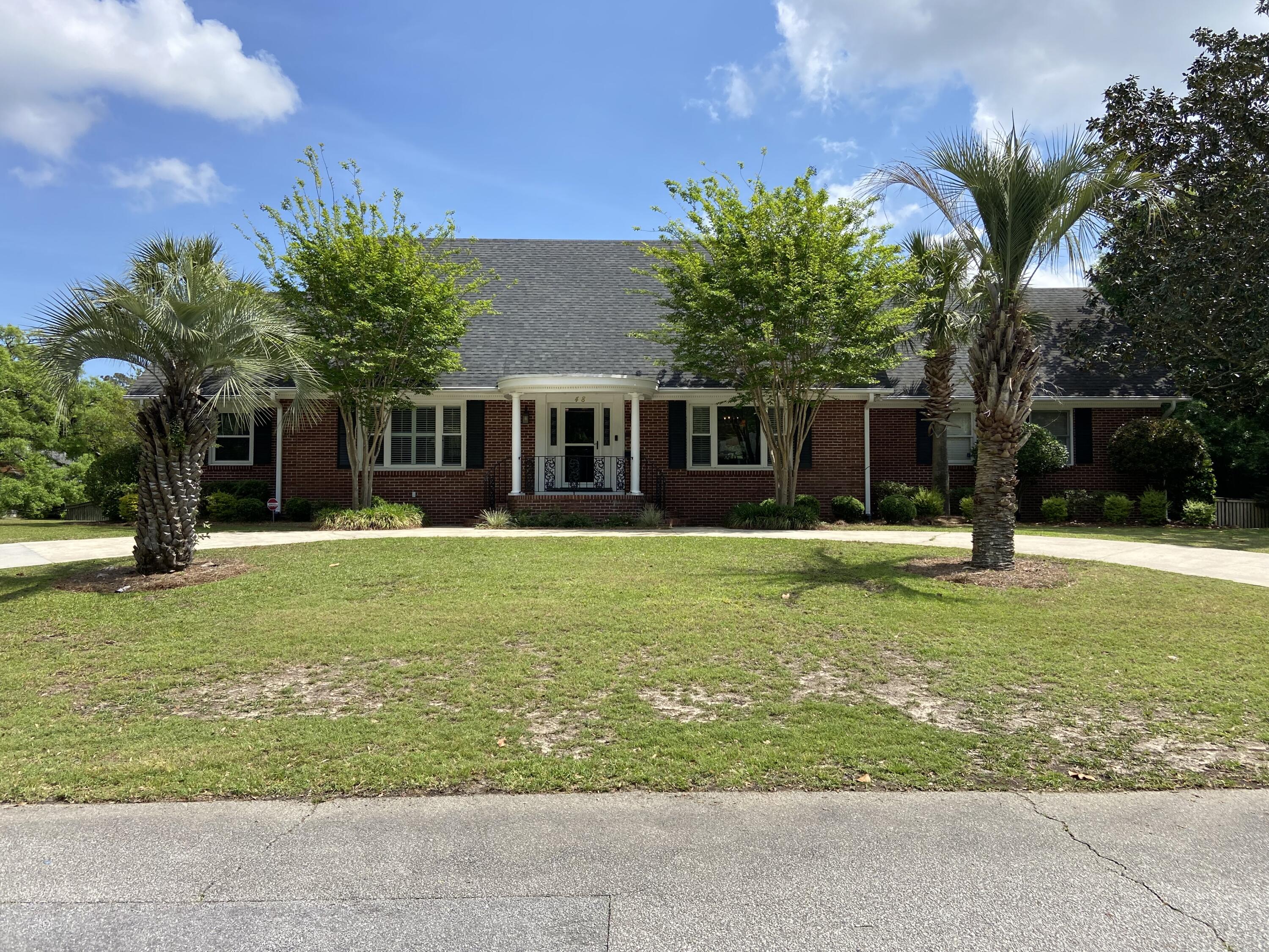48 Wespanee Drive