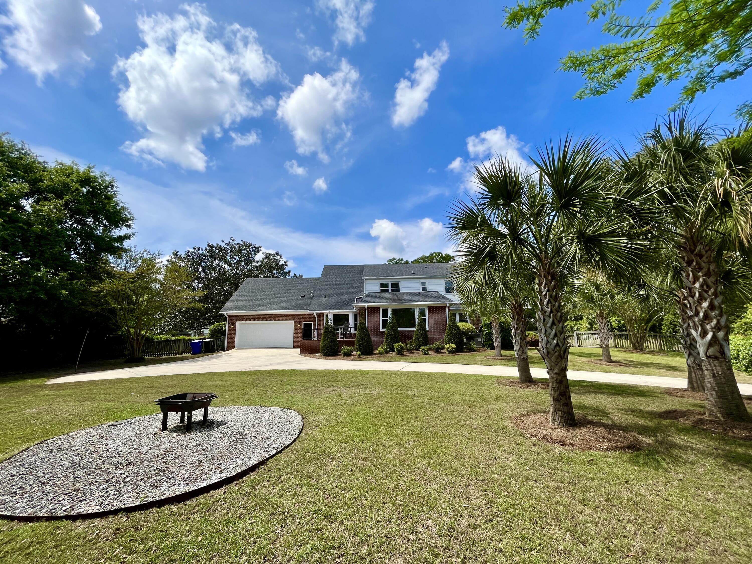 48 Wespanee Drive