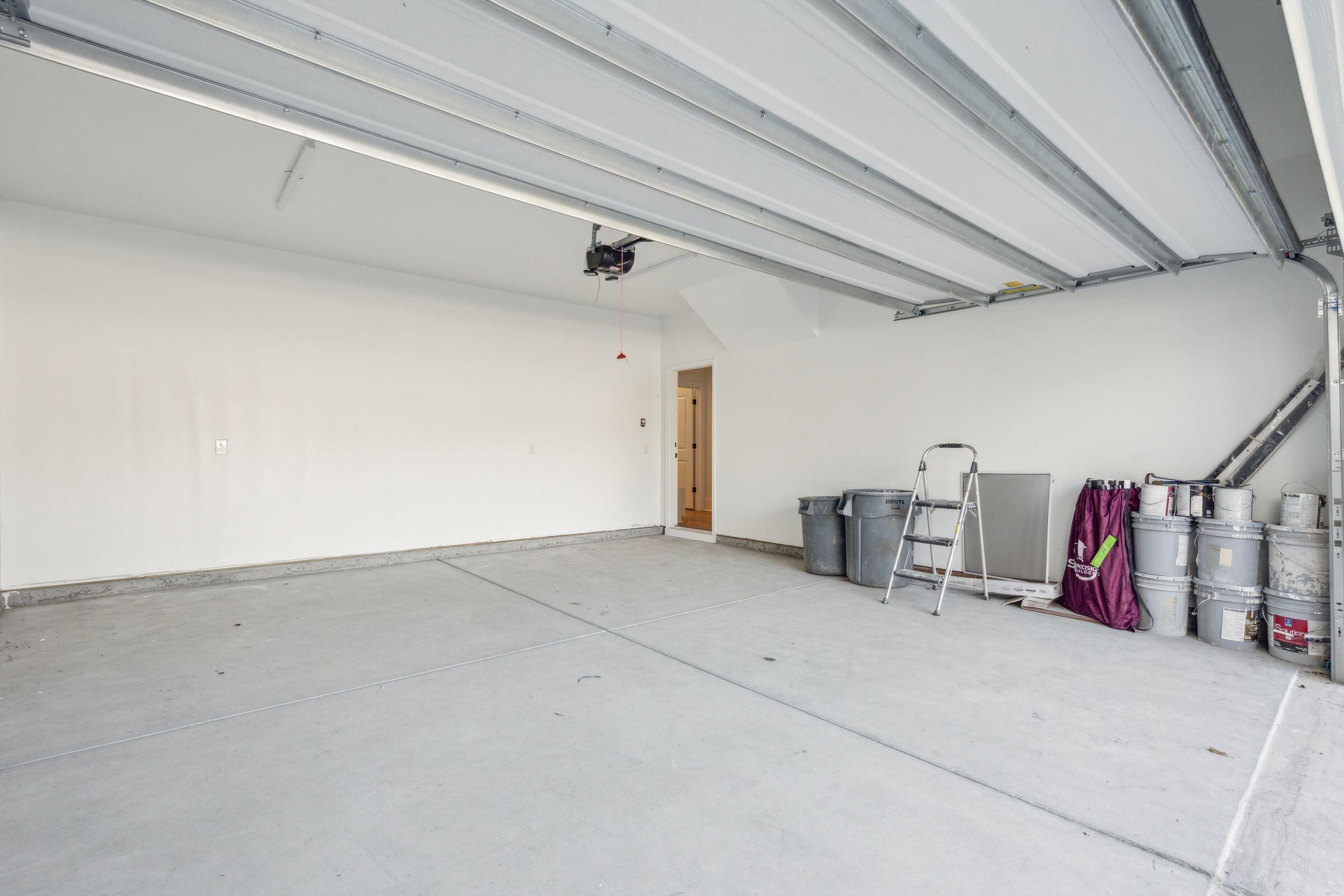 4016 Crockett Court