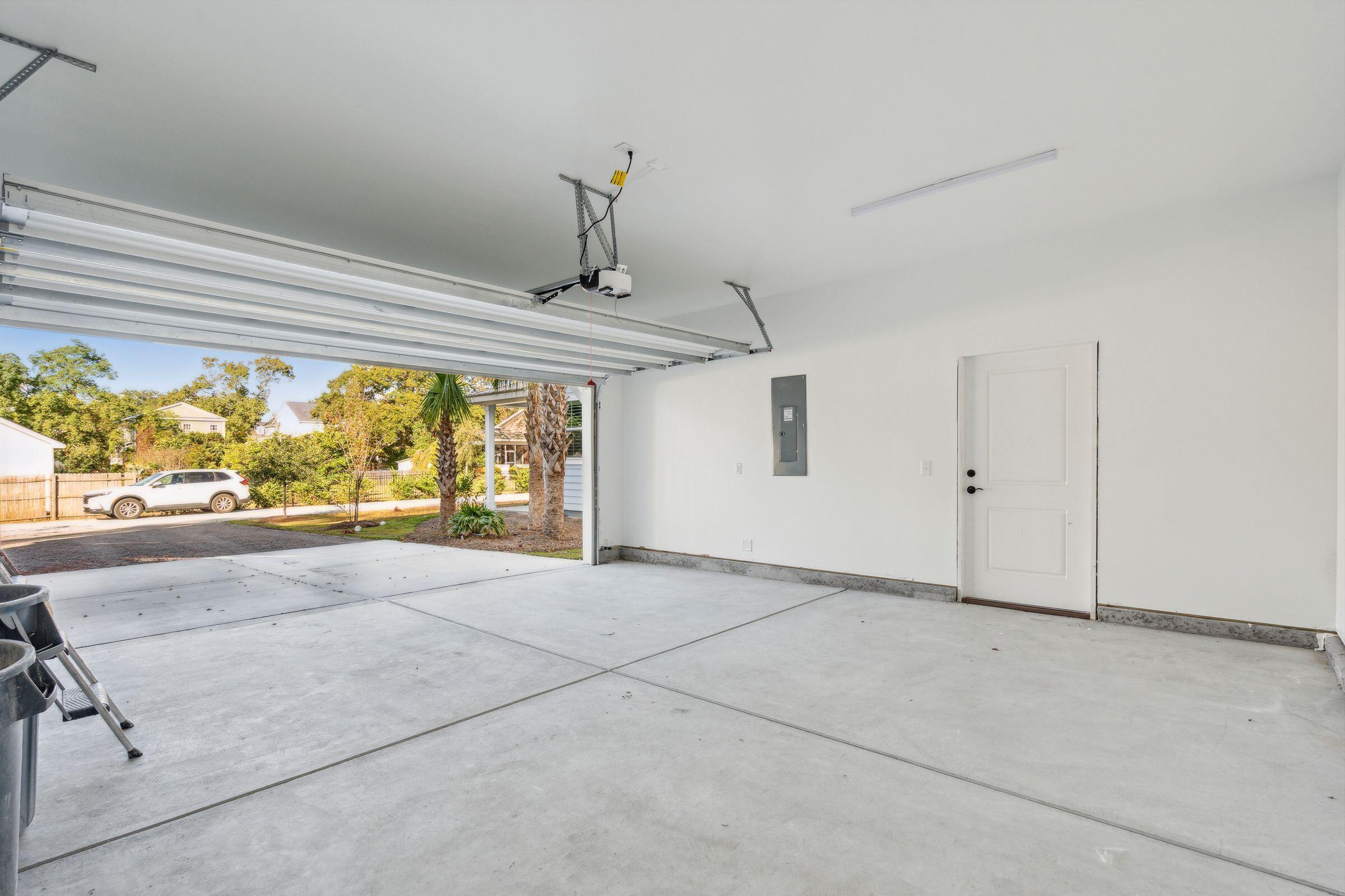 4016 Crockett Court