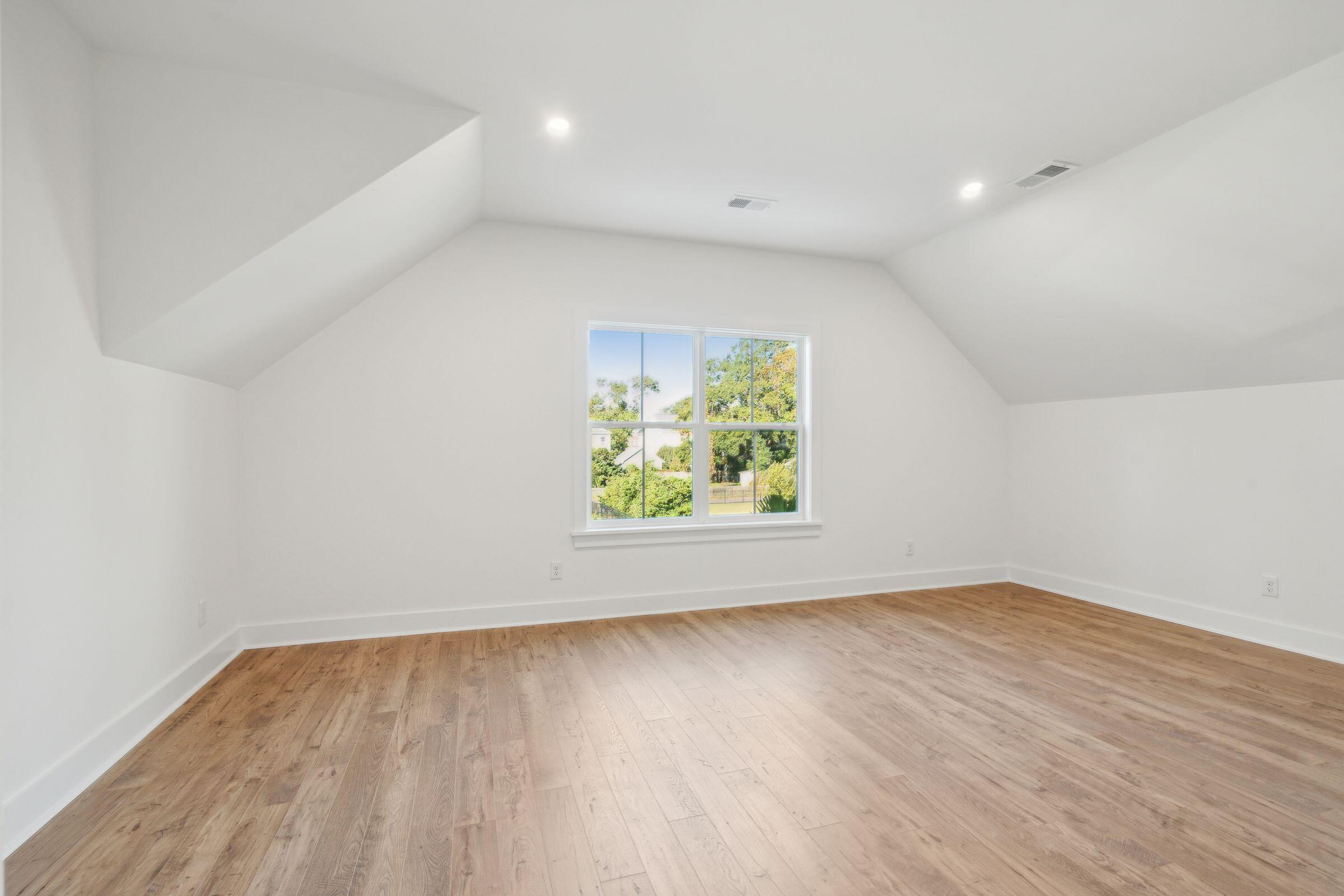 4016 Crockett Court