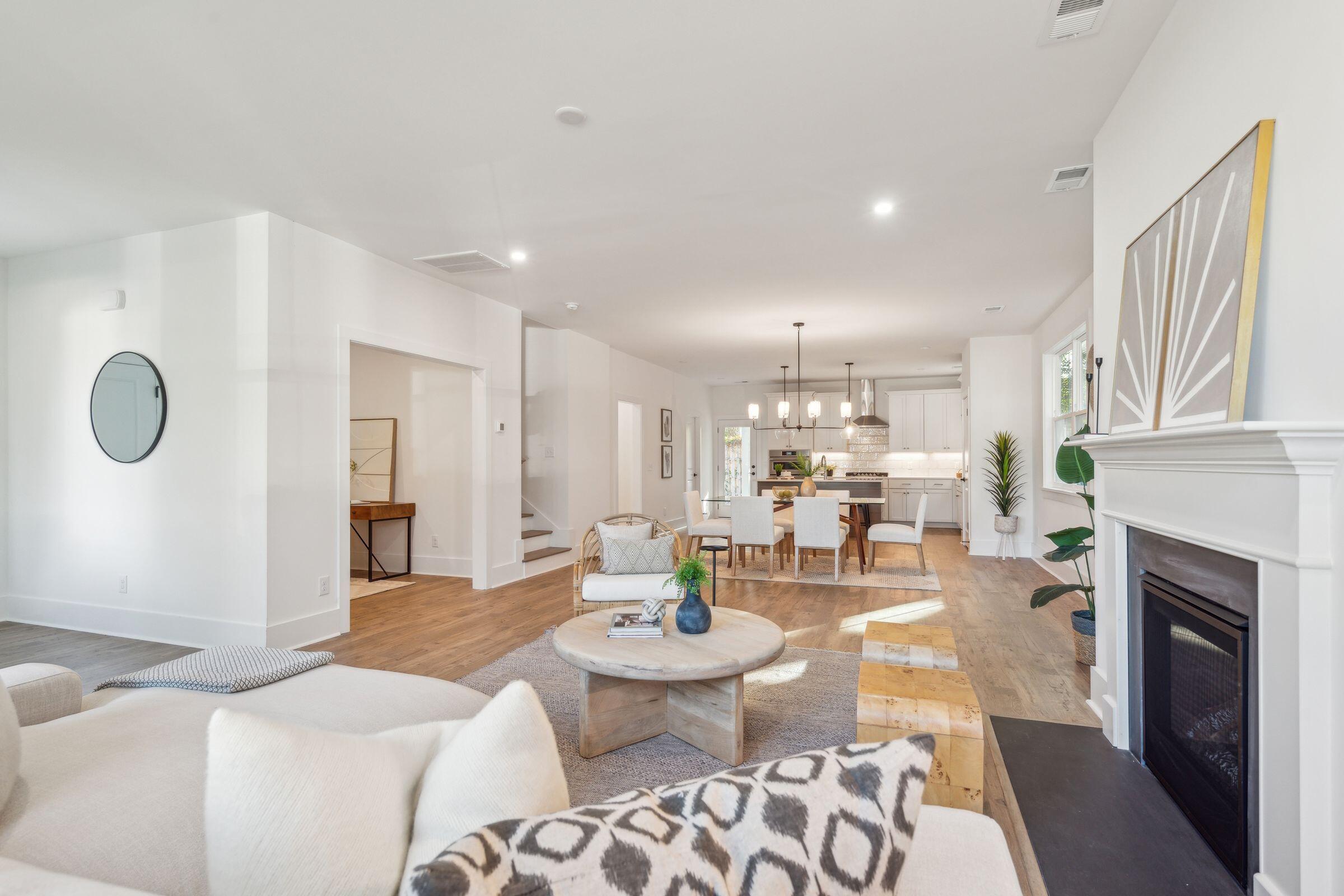 4016 Crockett Court