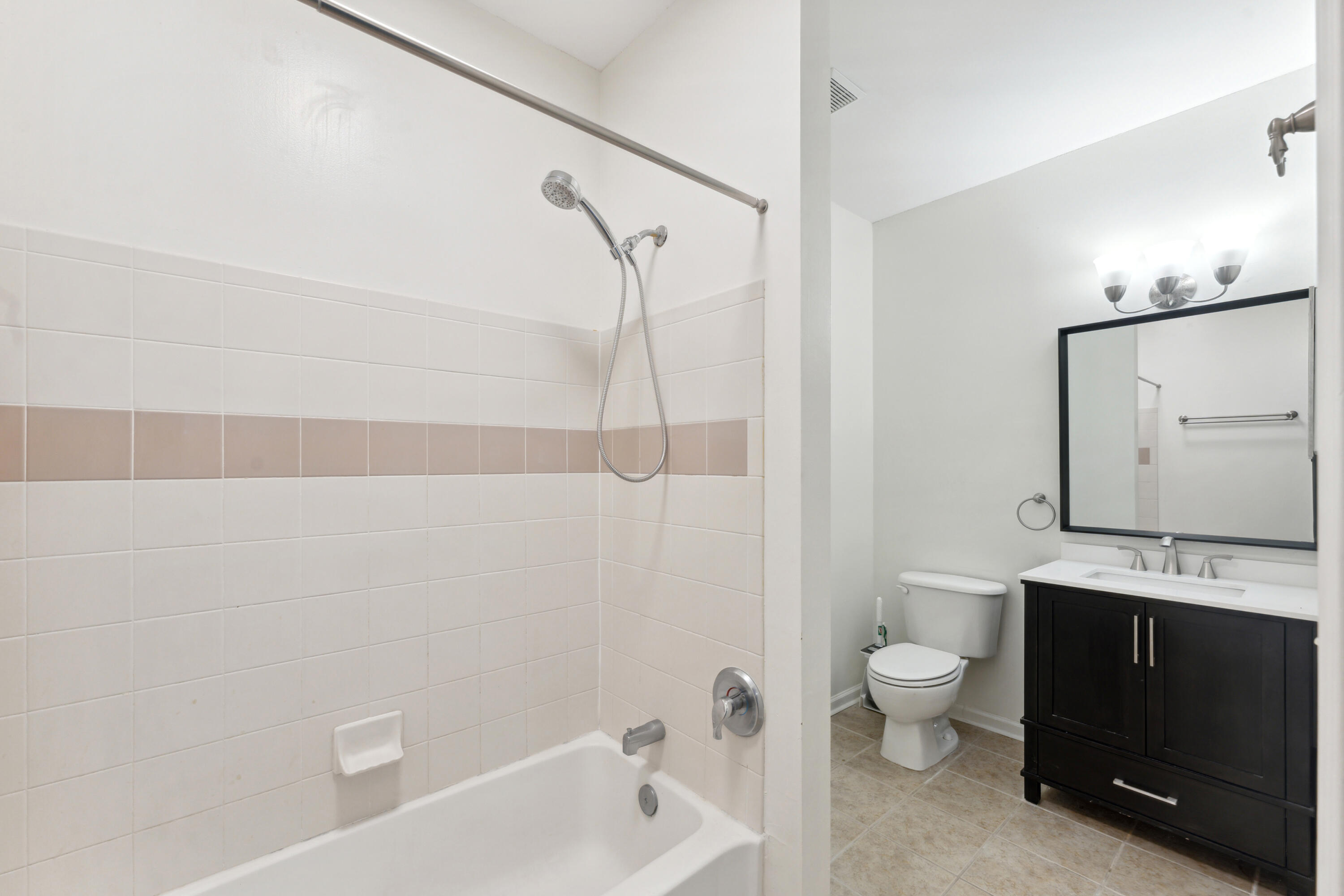 45 Sycamore Avenue # 514