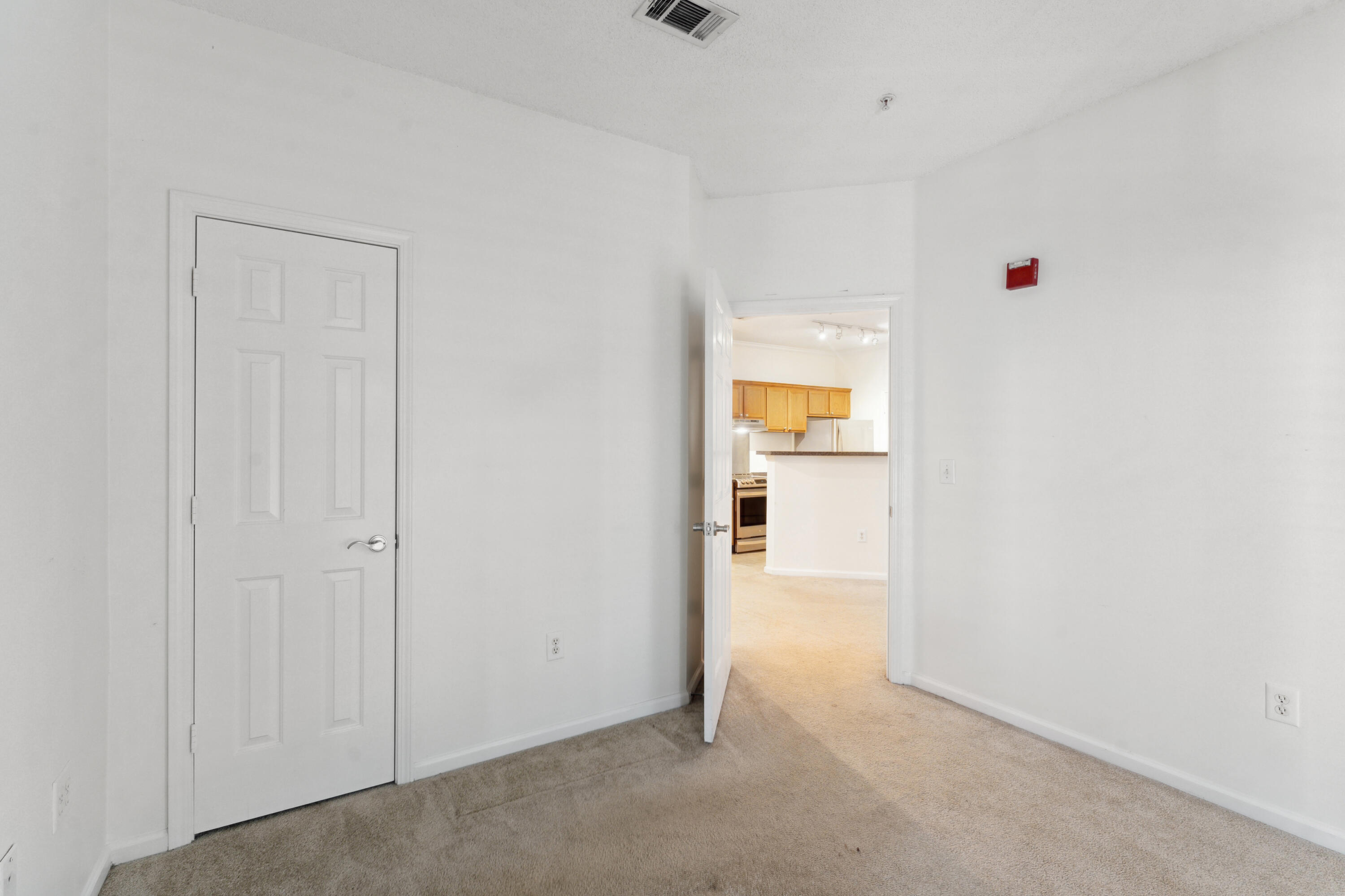 45 Sycamore Avenue # 514