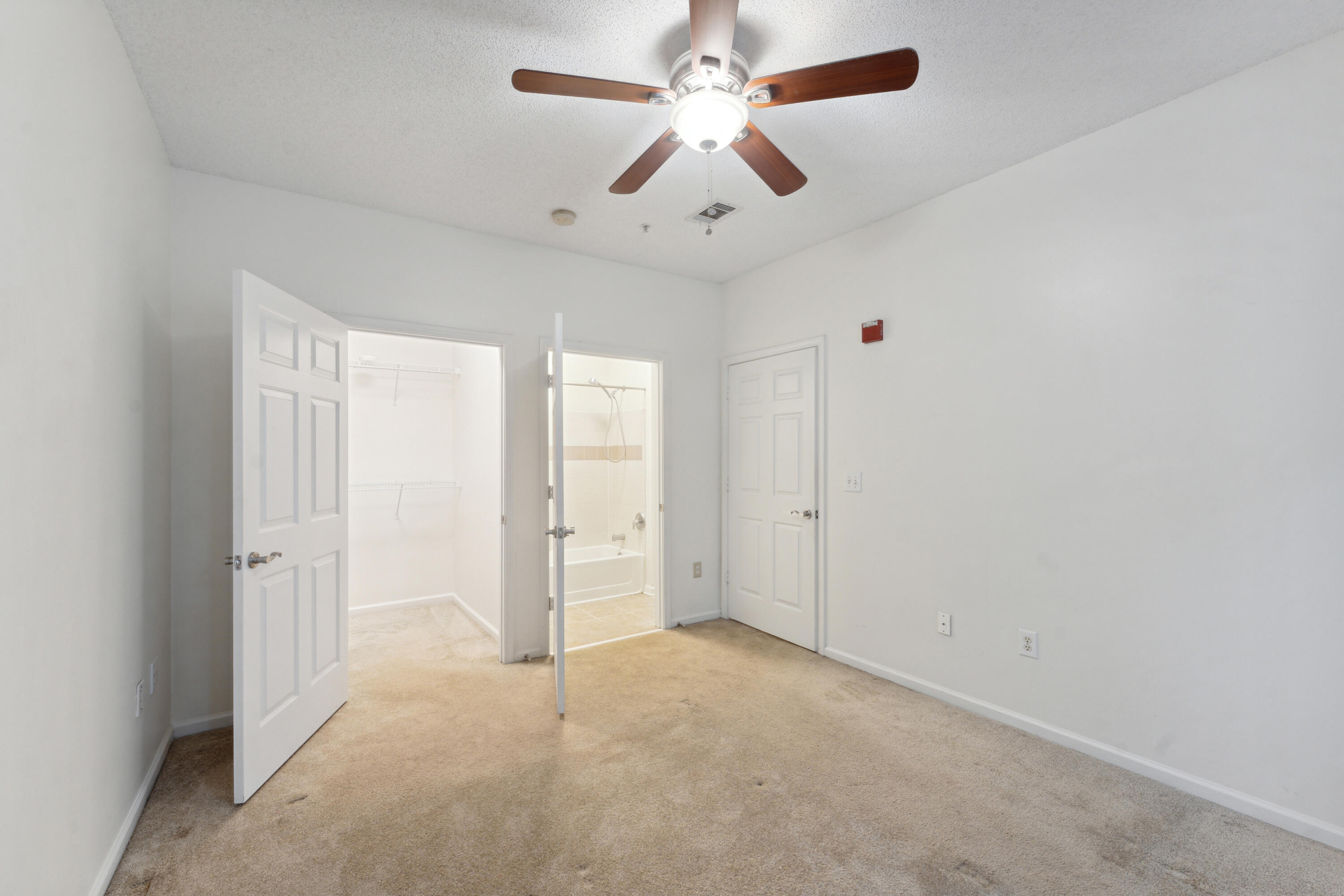45 Sycamore Avenue # 514