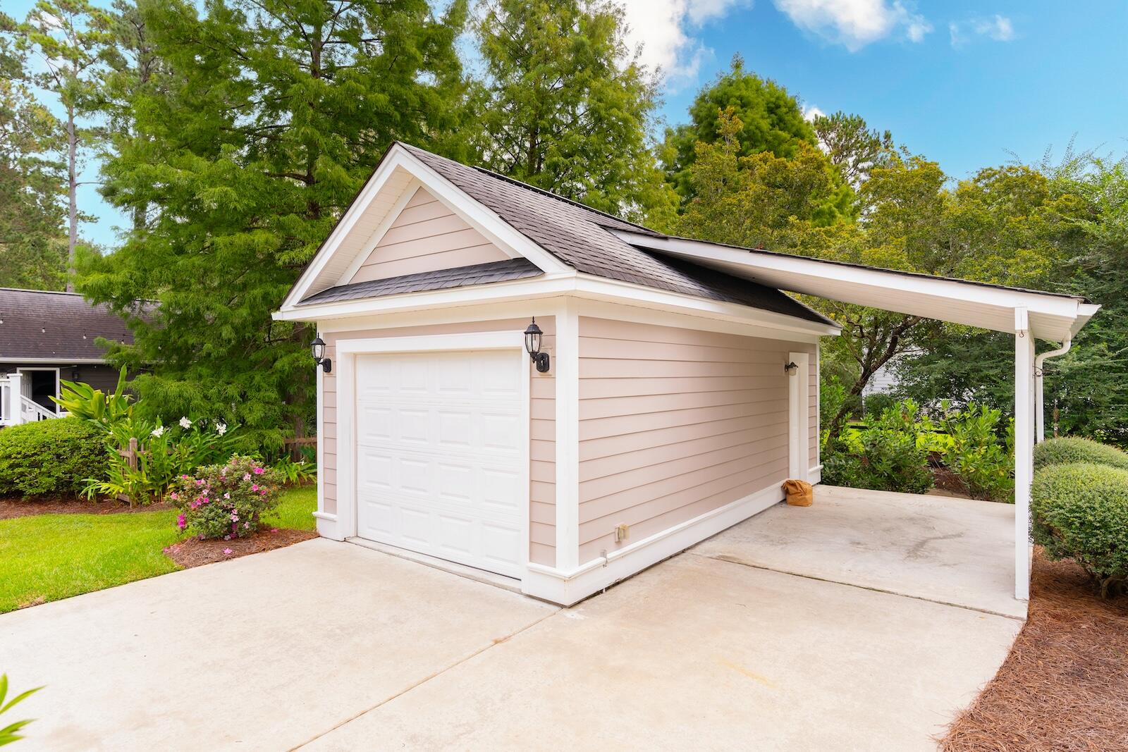 5067 Coral Reef Drive