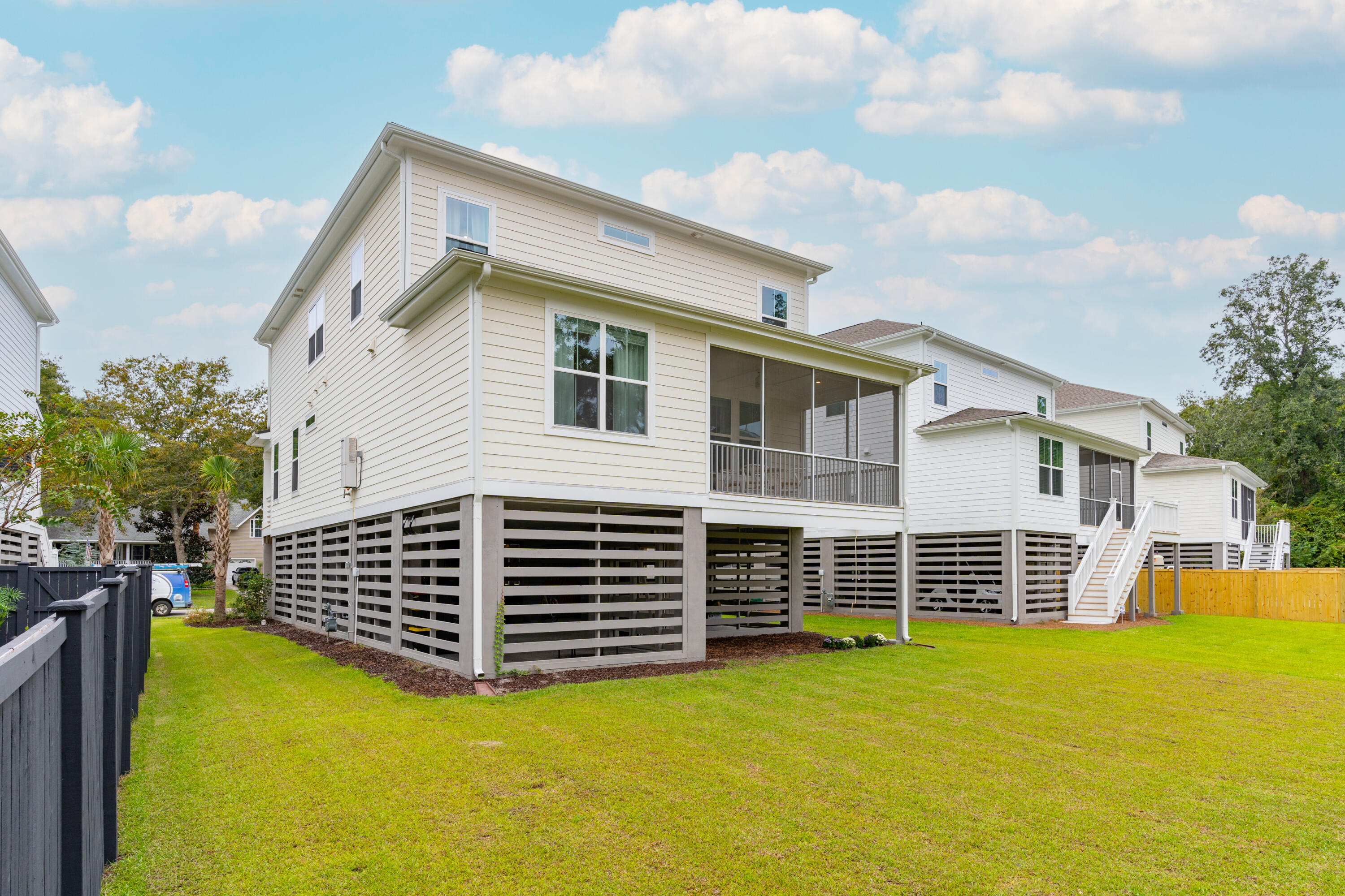 1494 N Lakeshore Drive