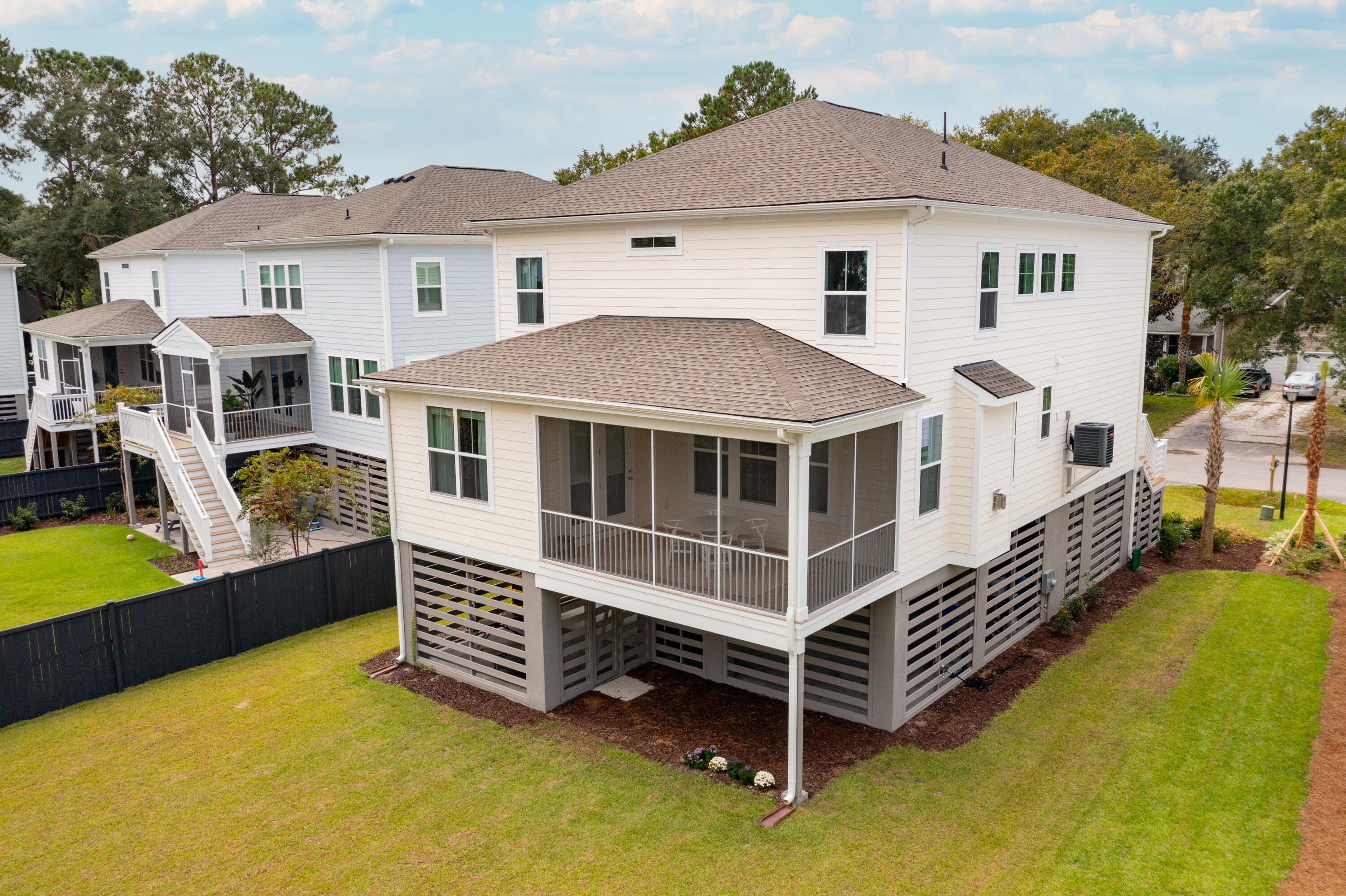 1494 N Lakeshore Drive