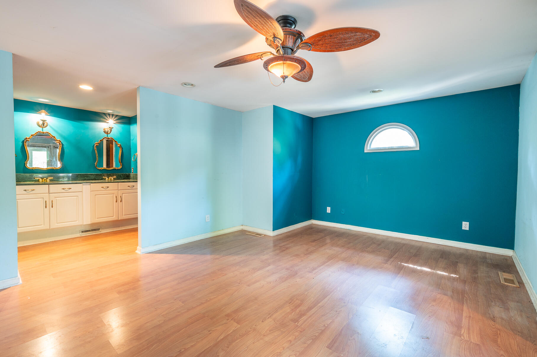 463 Japonica Road