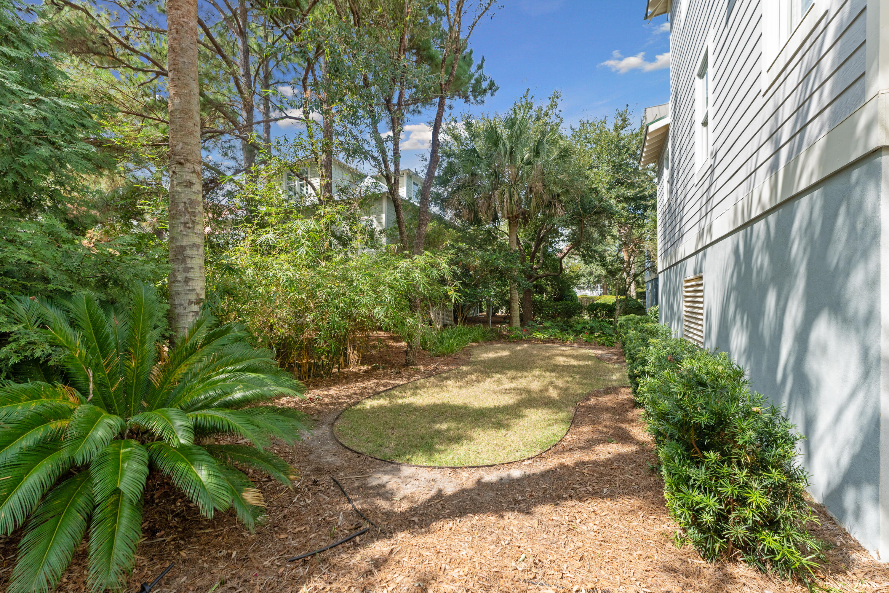4009 Bridle Trail Drive
