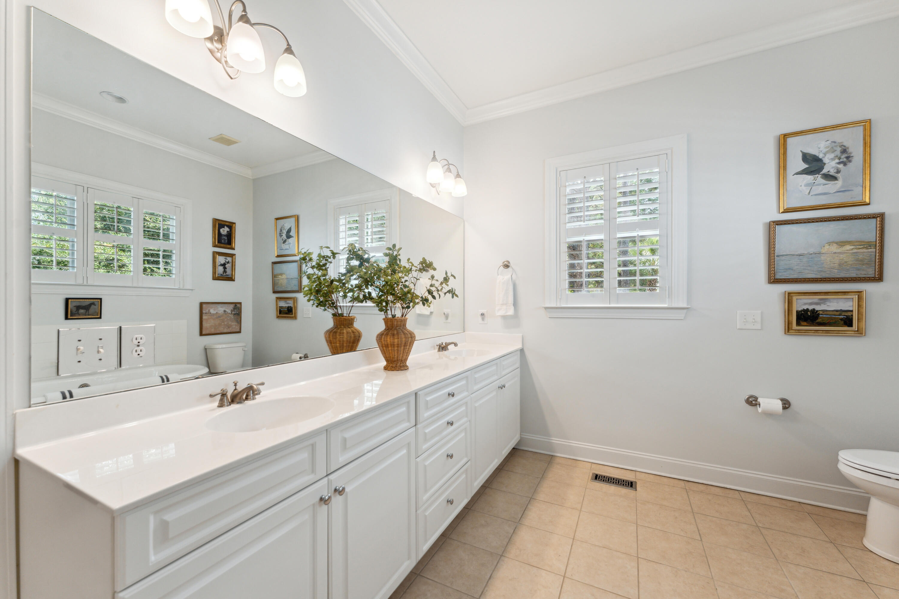 4009 Bridle Trail Drive
