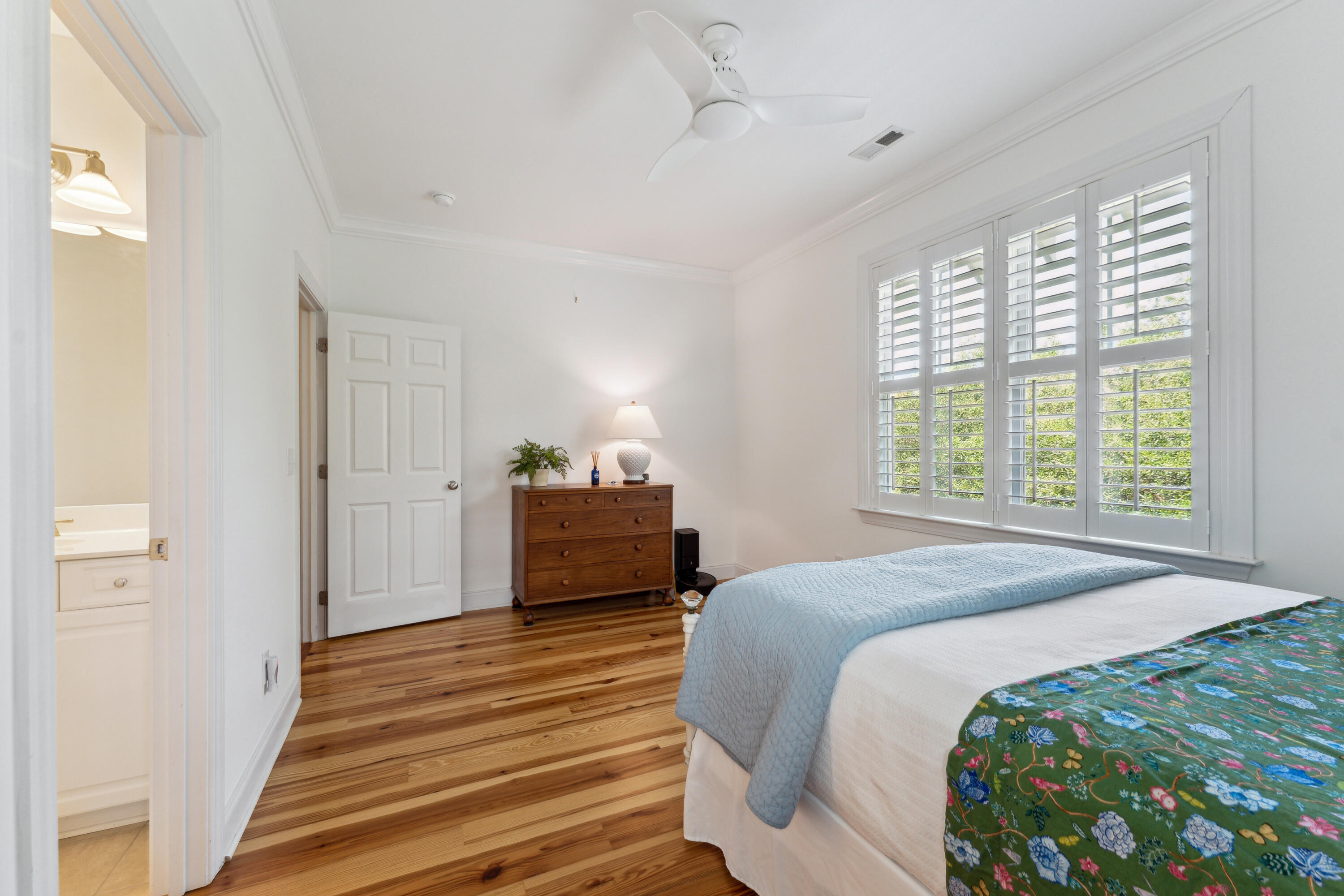 4009 Bridle Trail Drive
