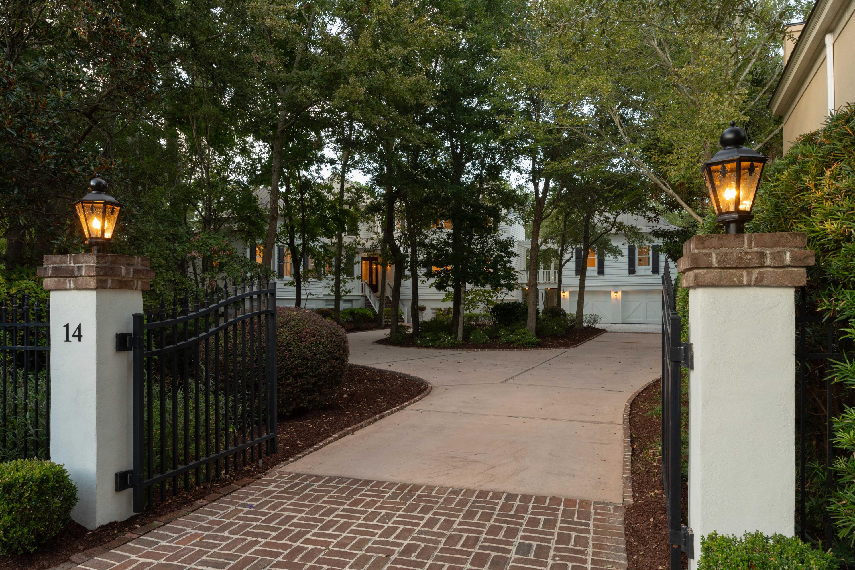 14 Joggling Street
