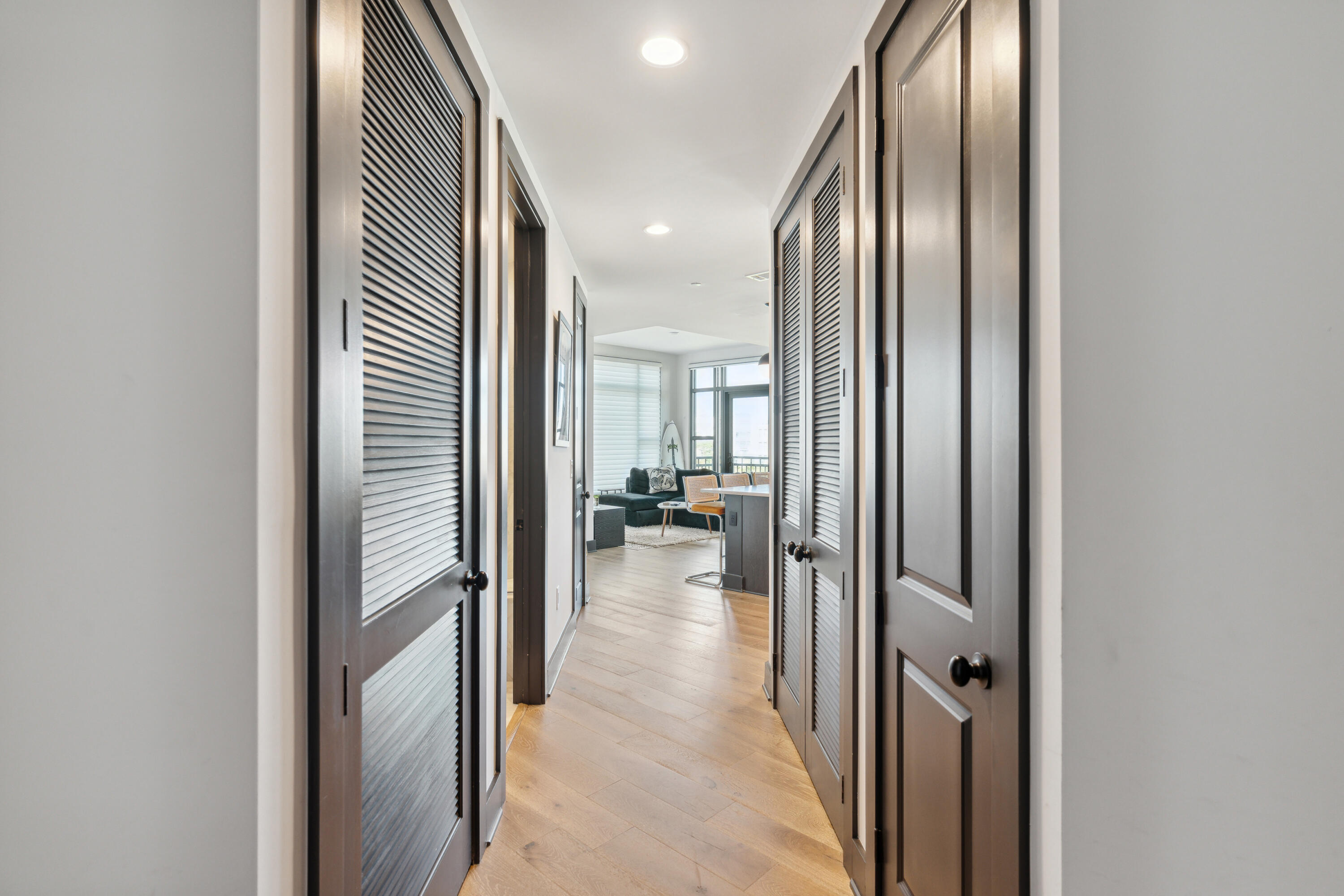 5 Gadsdenboro Street # 414